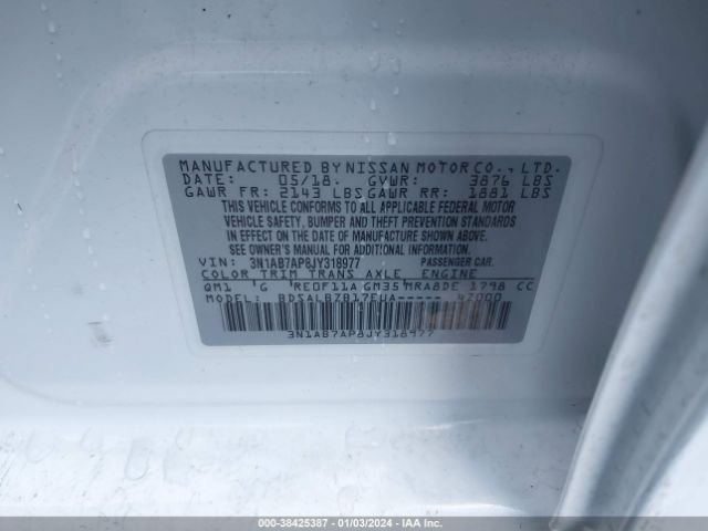 Photo 8 VIN: 3N1AB7AP8JY318977 - NISSAN SENTRA 