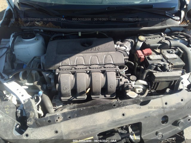 Photo 9 VIN: 3N1AB7AP8JY323824 - NISSAN SENTRA 