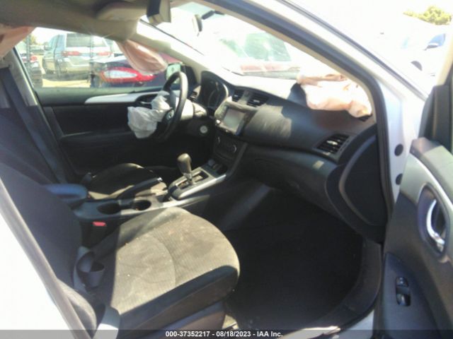 Photo 4 VIN: 3N1AB7AP8KY214877 - NISSAN SENTRA 