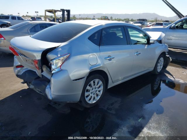 Photo 3 VIN: 3N1AB7AP8KY243179 - NISSAN SENTRA 