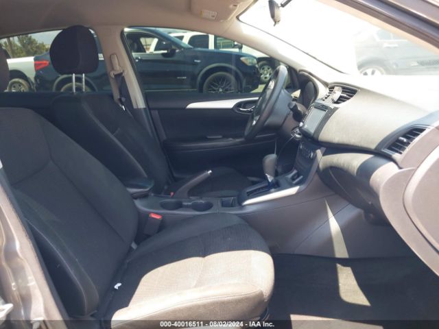 Photo 4 VIN: 3N1AB7AP8KY258555 - NISSAN SENTRA 