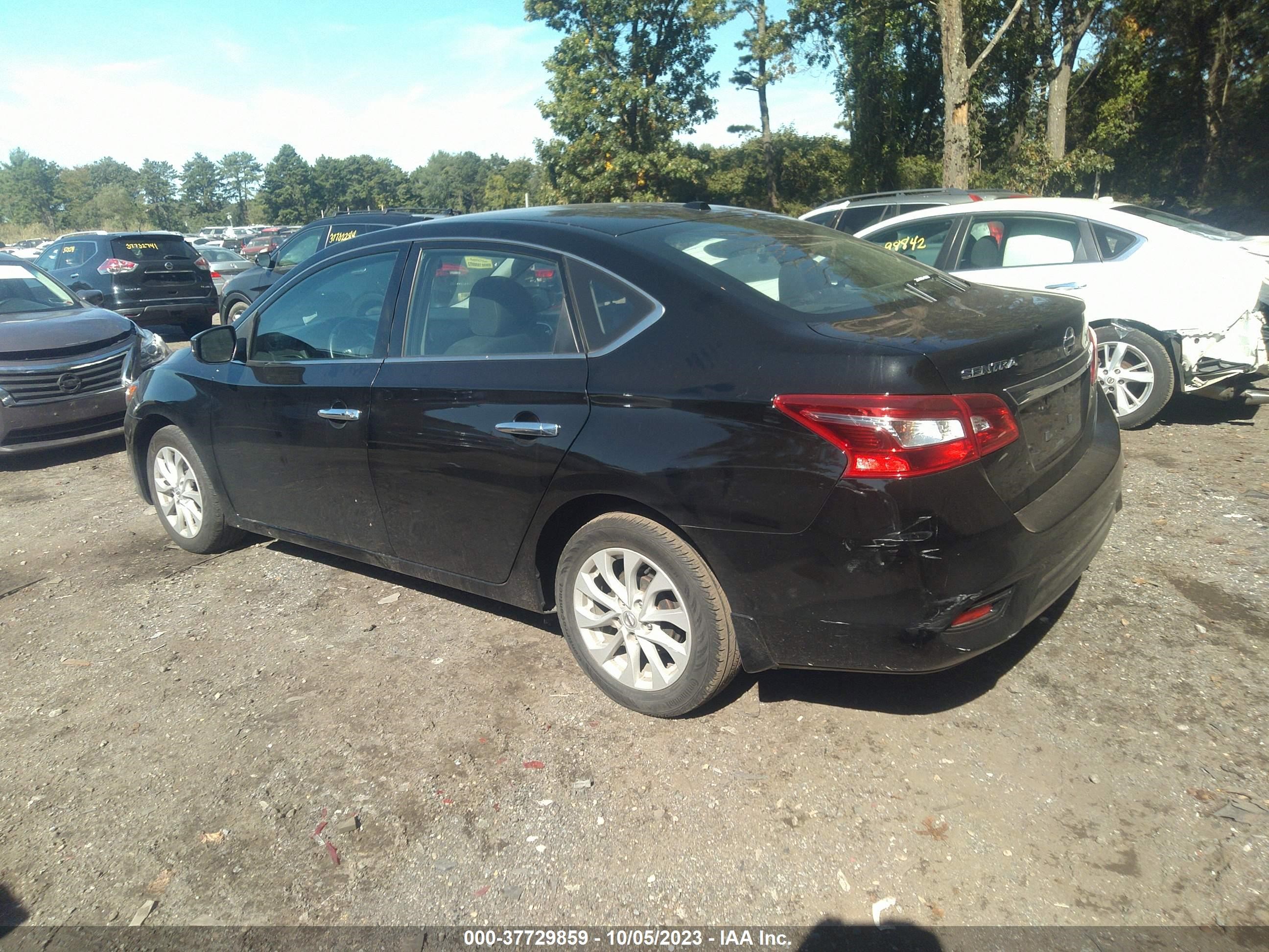 Photo 2 VIN: 3N1AB7AP8KY273525 - NISSAN SENTRA 