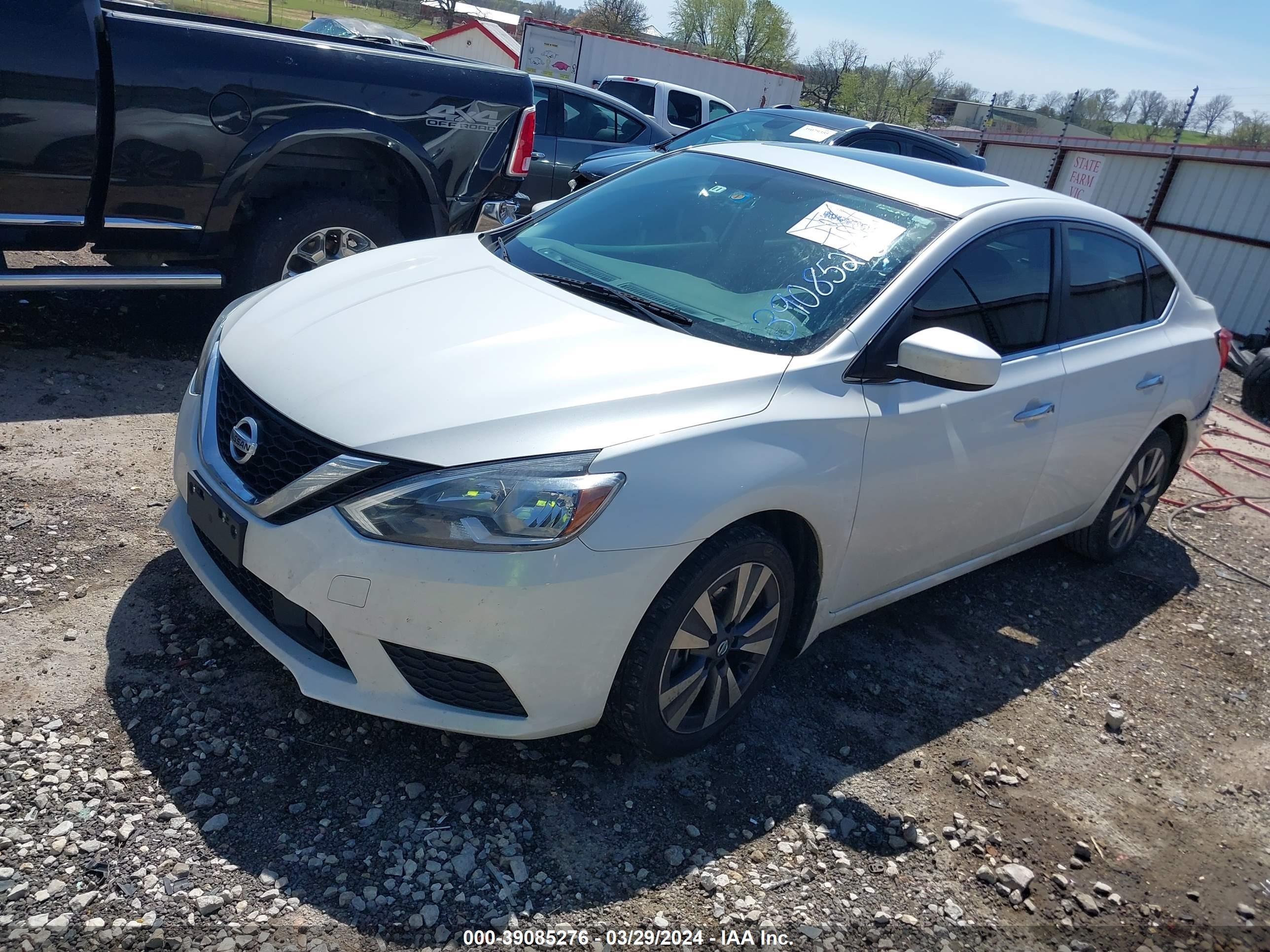 Photo 1 VIN: 3N1AB7AP8KY276344 - NISSAN SENTRA 