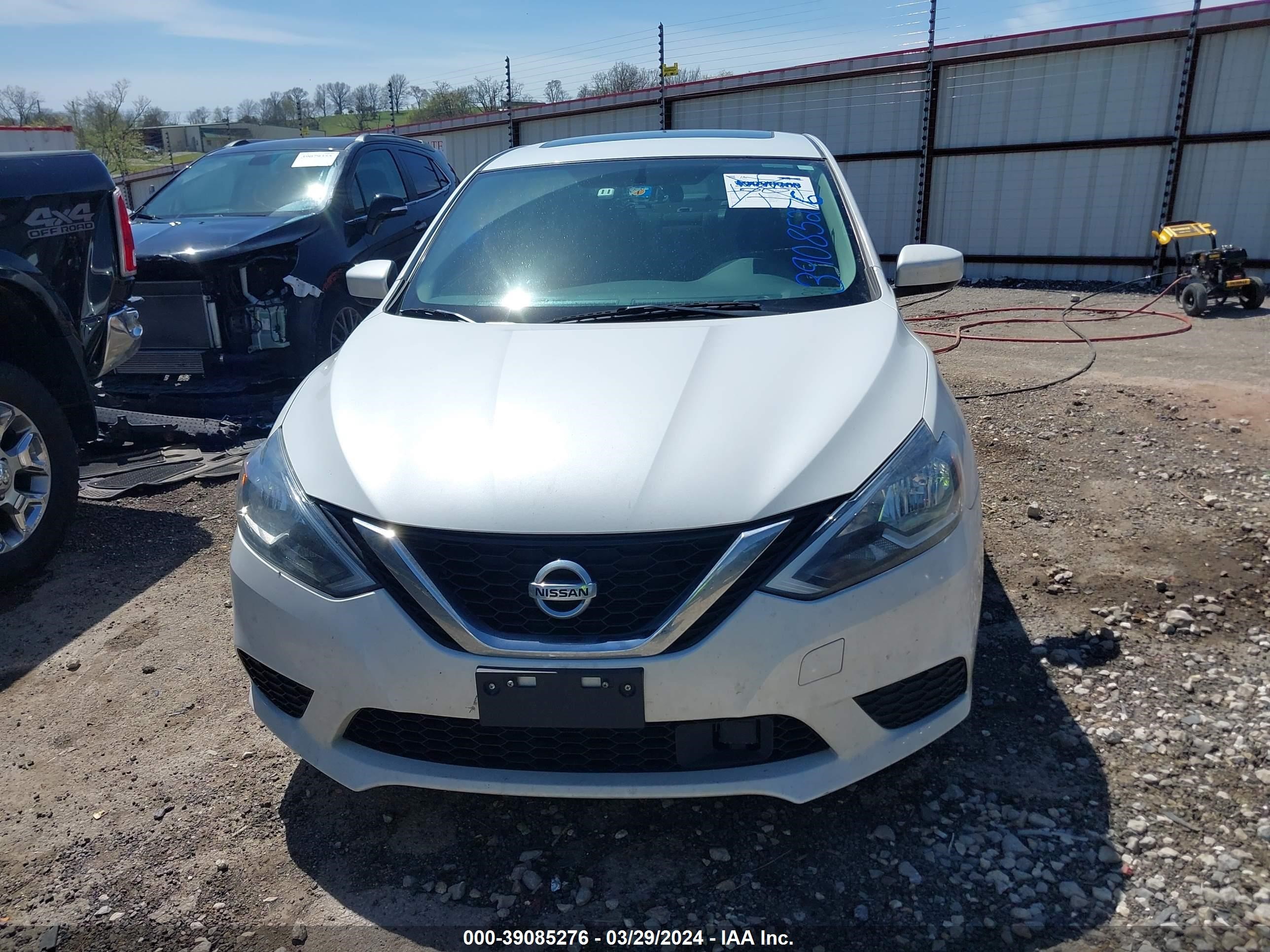 Photo 11 VIN: 3N1AB7AP8KY276344 - NISSAN SENTRA 