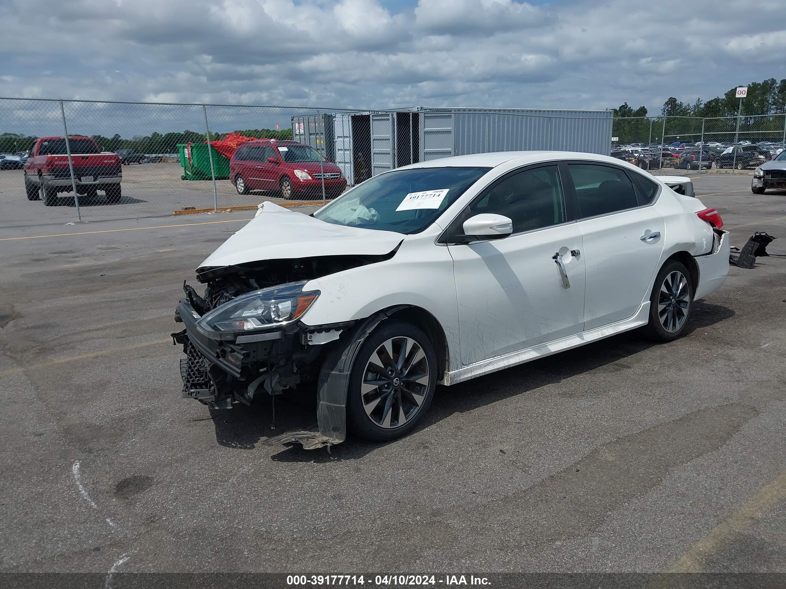 Photo 1 VIN: 3N1AB7AP8KY318690 - NISSAN SENTRA 