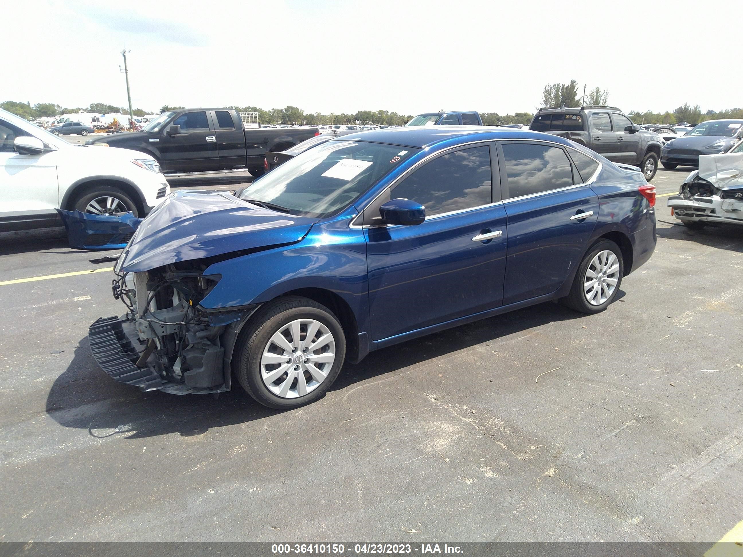 Photo 1 VIN: 3N1AB7AP8KY352452 - NISSAN SENTRA 