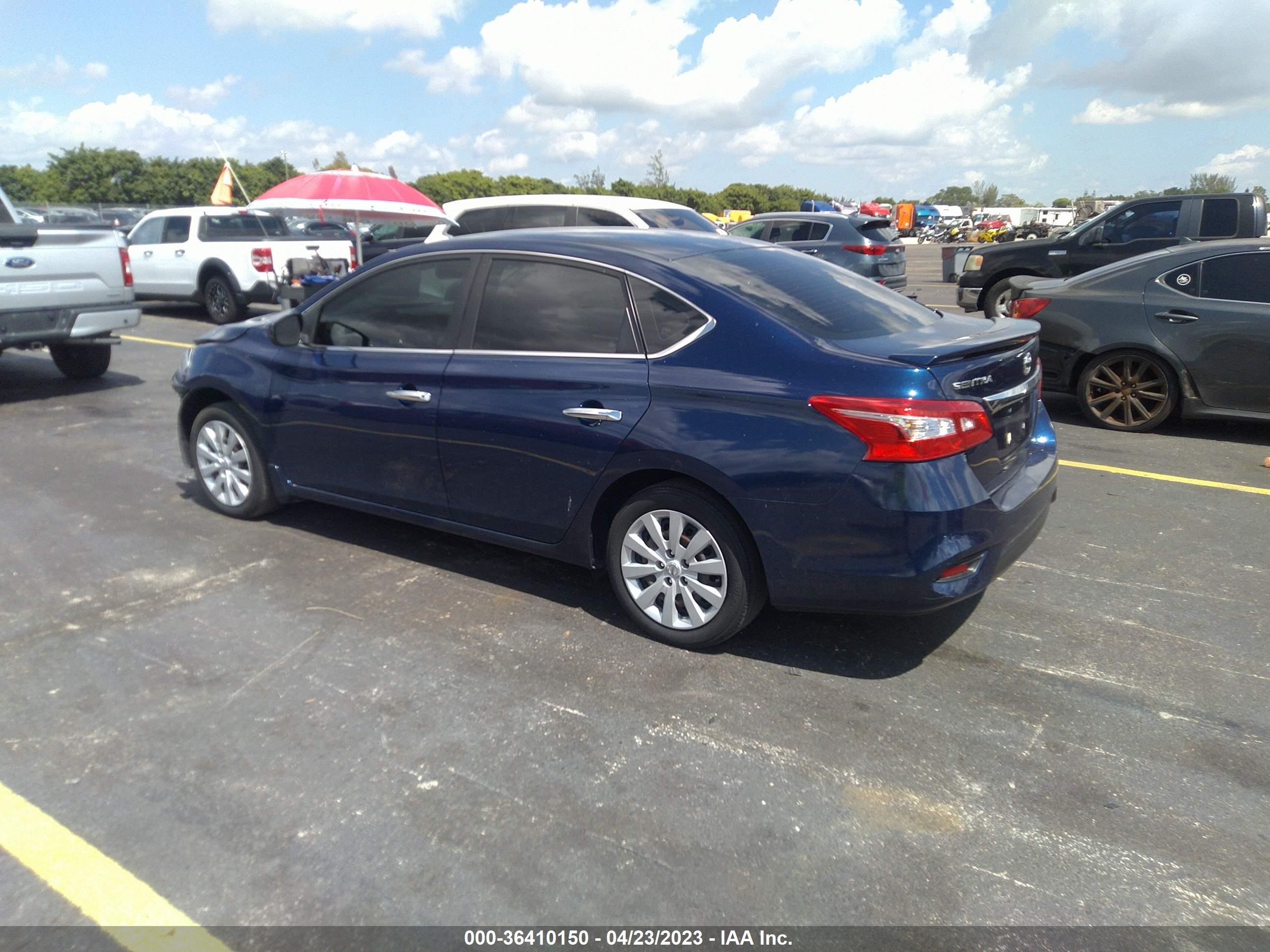 Photo 2 VIN: 3N1AB7AP8KY352452 - NISSAN SENTRA 