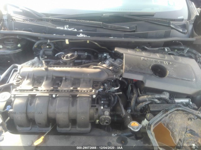 Photo 9 VIN: 3N1AB7AP8KY364472 - NISSAN SENTRA 