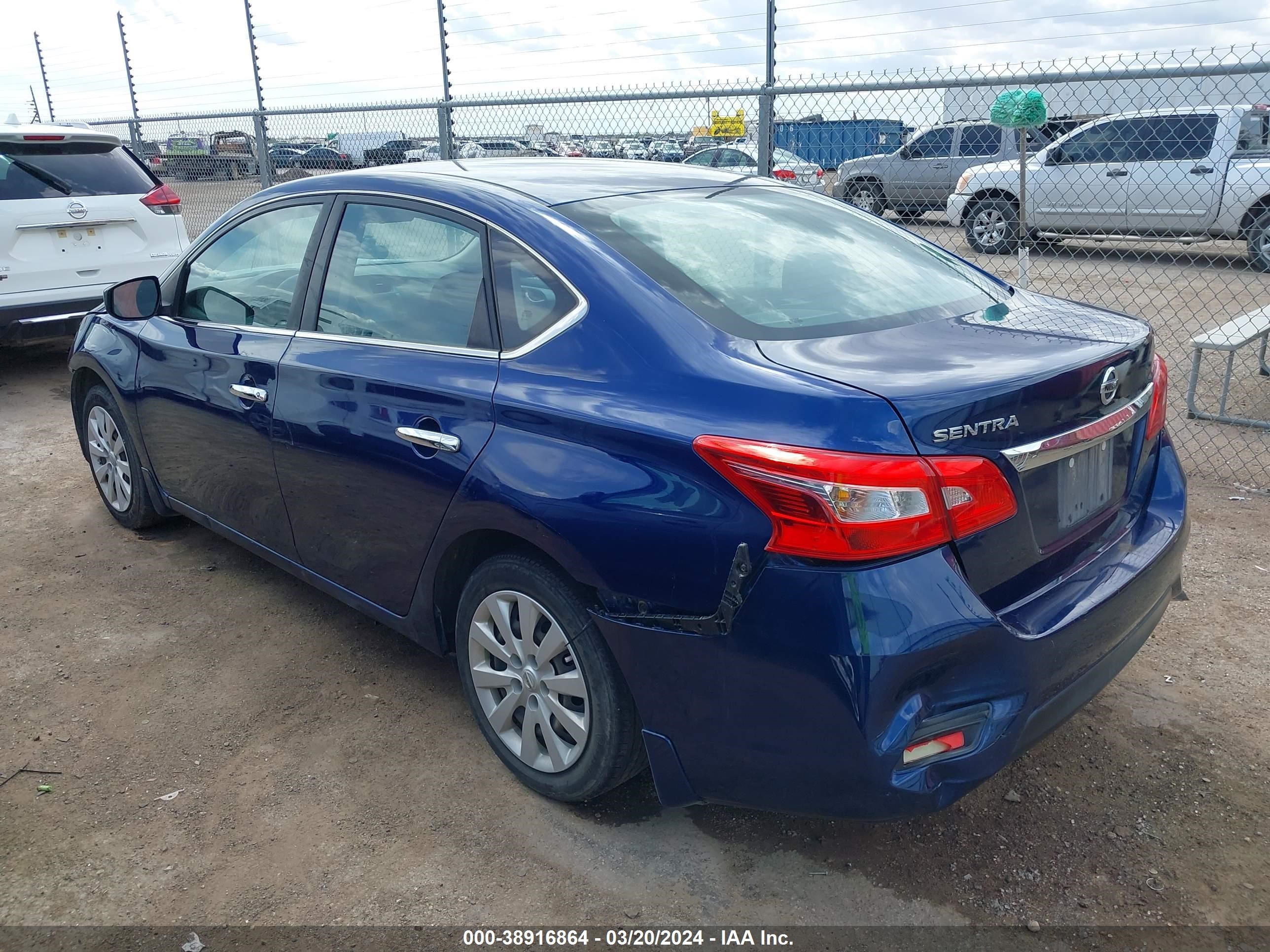 Photo 2 VIN: 3N1AB7AP8KY400368 - NISSAN SENTRA 