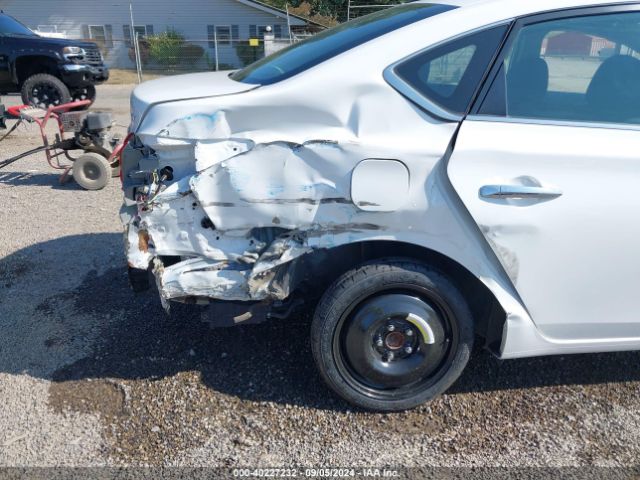 Photo 5 VIN: 3N1AB7AP8KY420801 - NISSAN SENTRA 