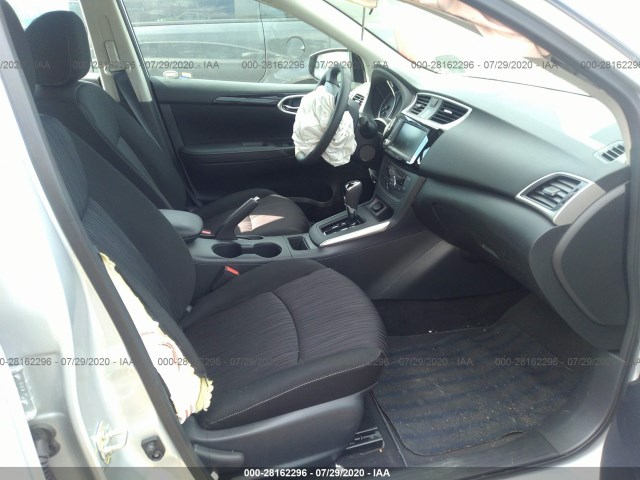 Photo 4 VIN: 3N1AB7AP8KY423990 - NISSAN SENTRA 