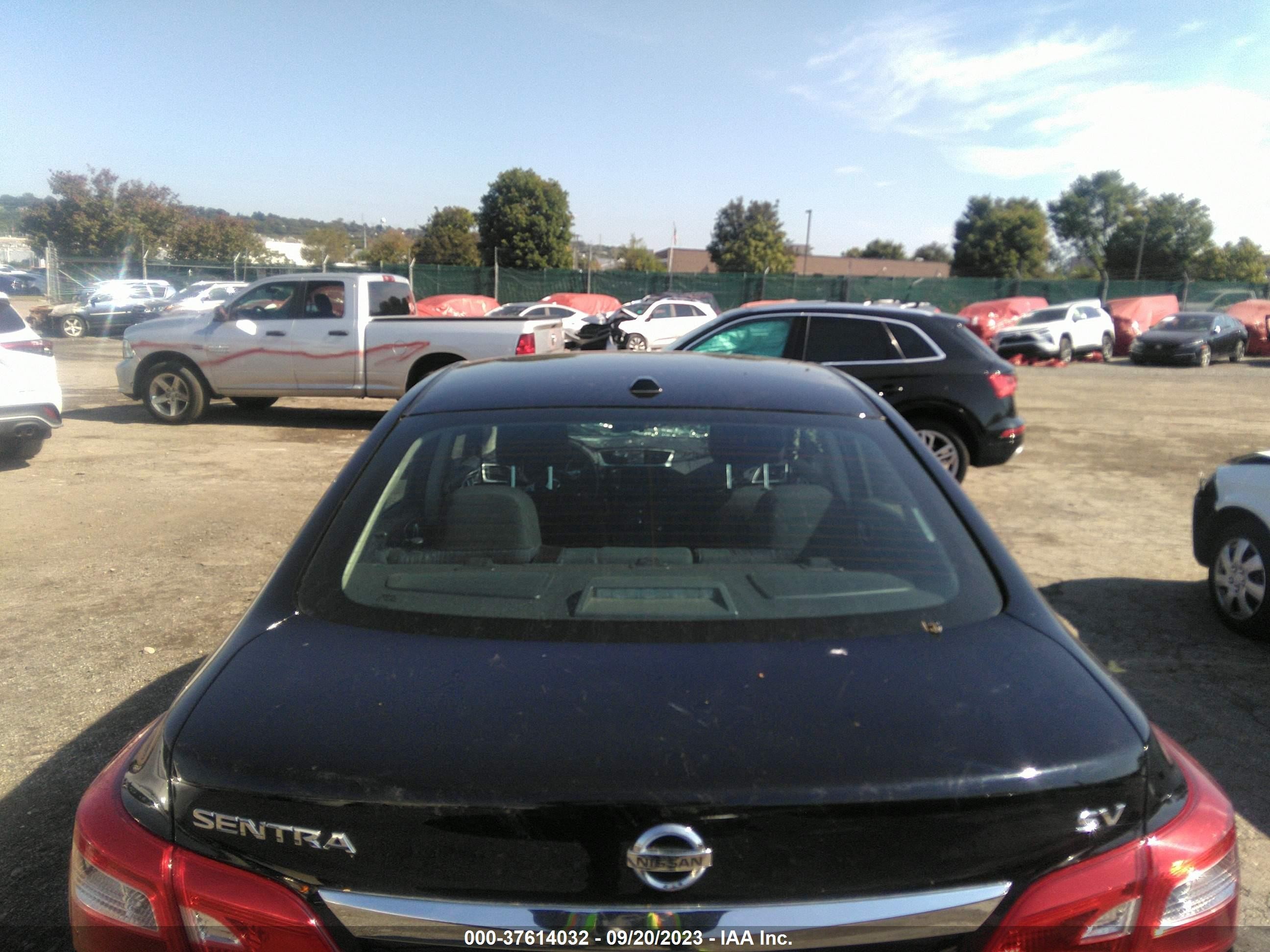 Photo 14 VIN: 3N1AB7AP8KY437677 - NISSAN SENTRA 