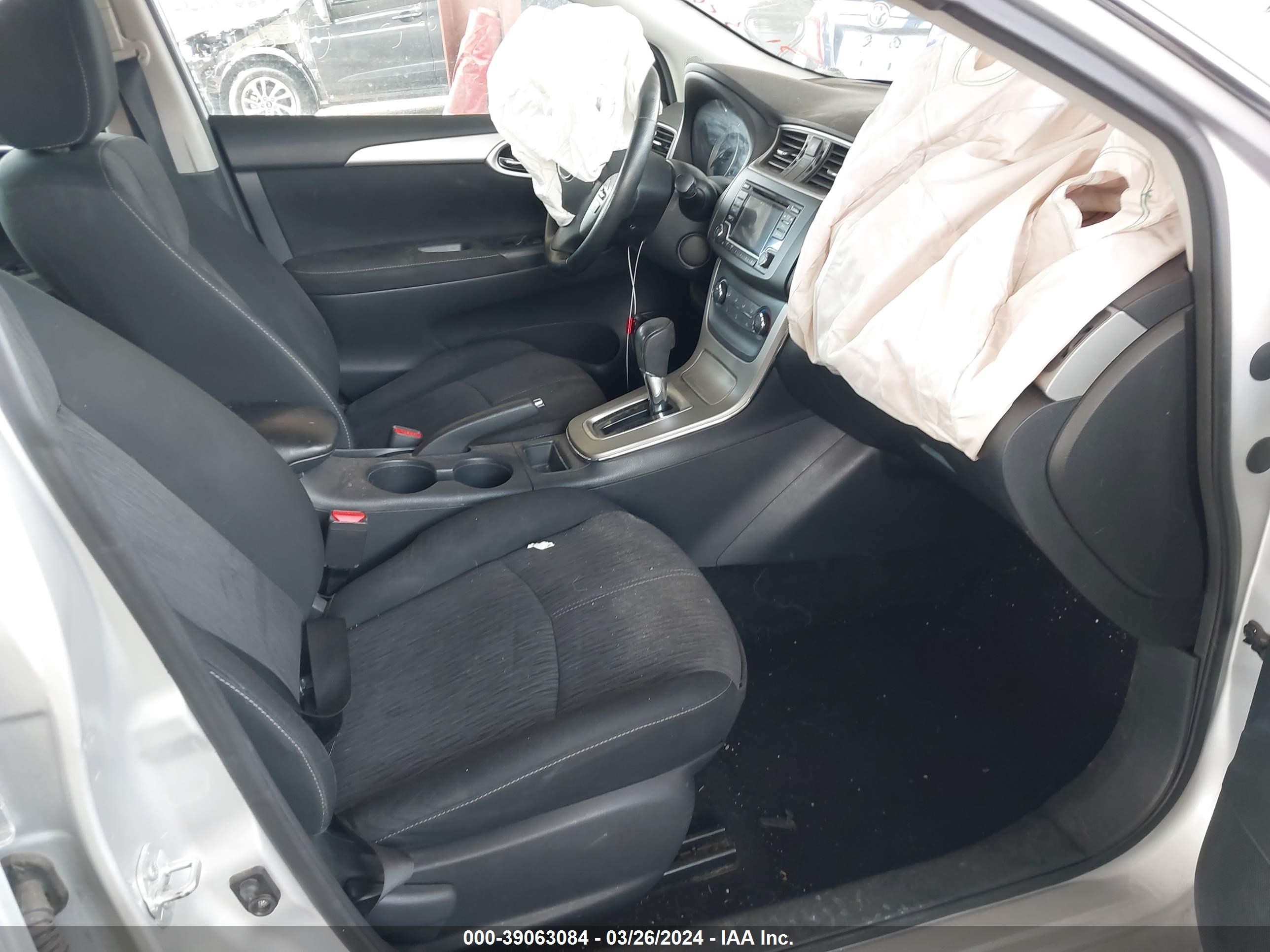 Photo 4 VIN: 3N1AB7AP9FL685200 - NISSAN SENTRA 