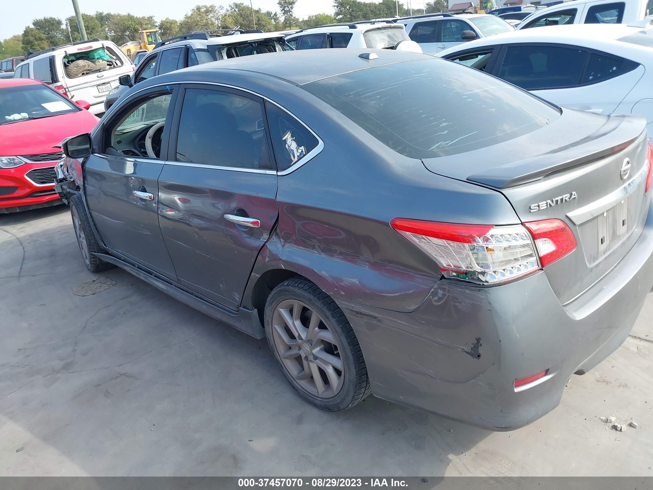 Photo 2 VIN: 3N1AB7AP9FY330093 - NISSAN SENTRA 