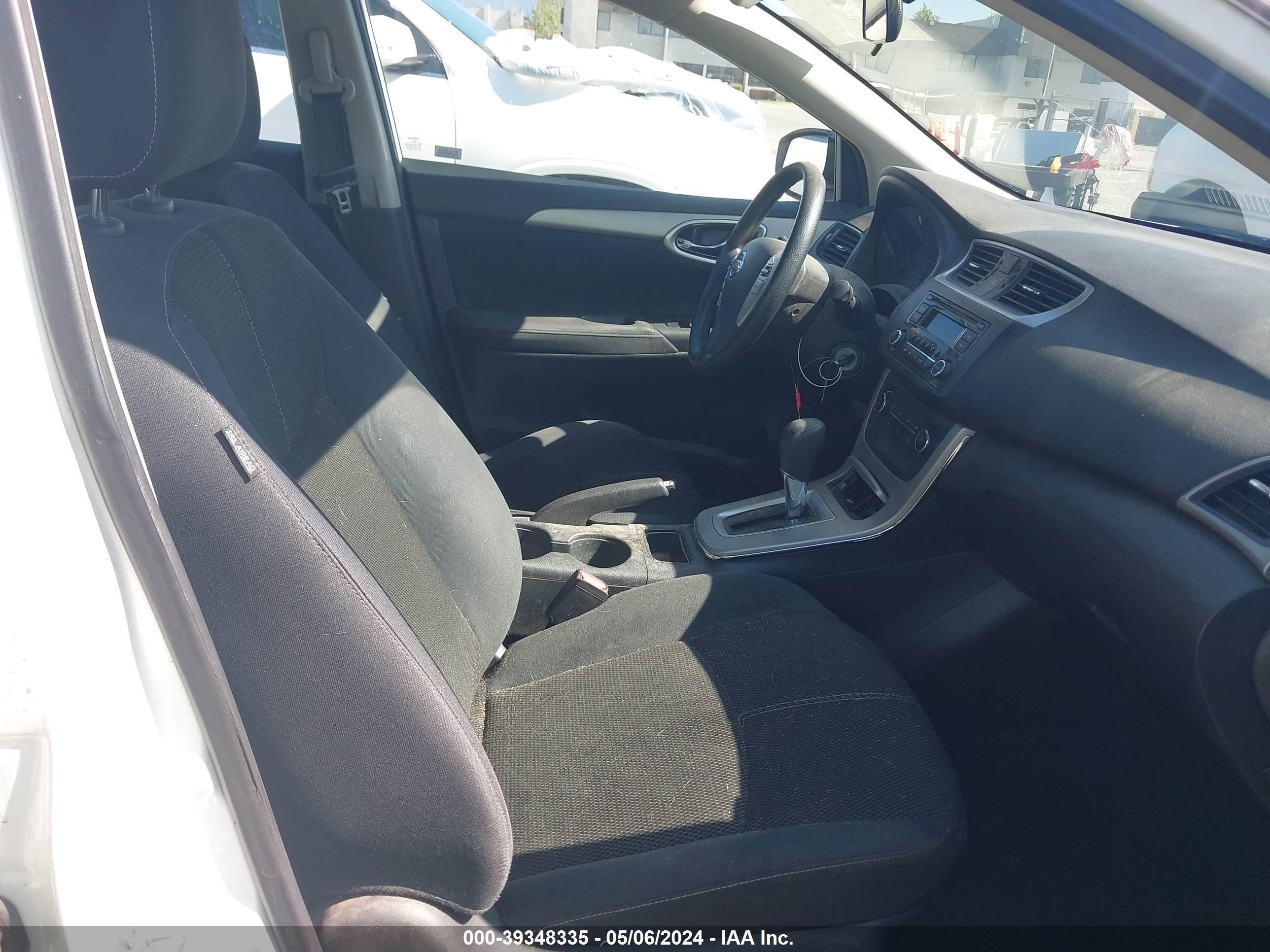 Photo 4 VIN: 3N1AB7AP9FY374370 - NISSAN SENTRA 