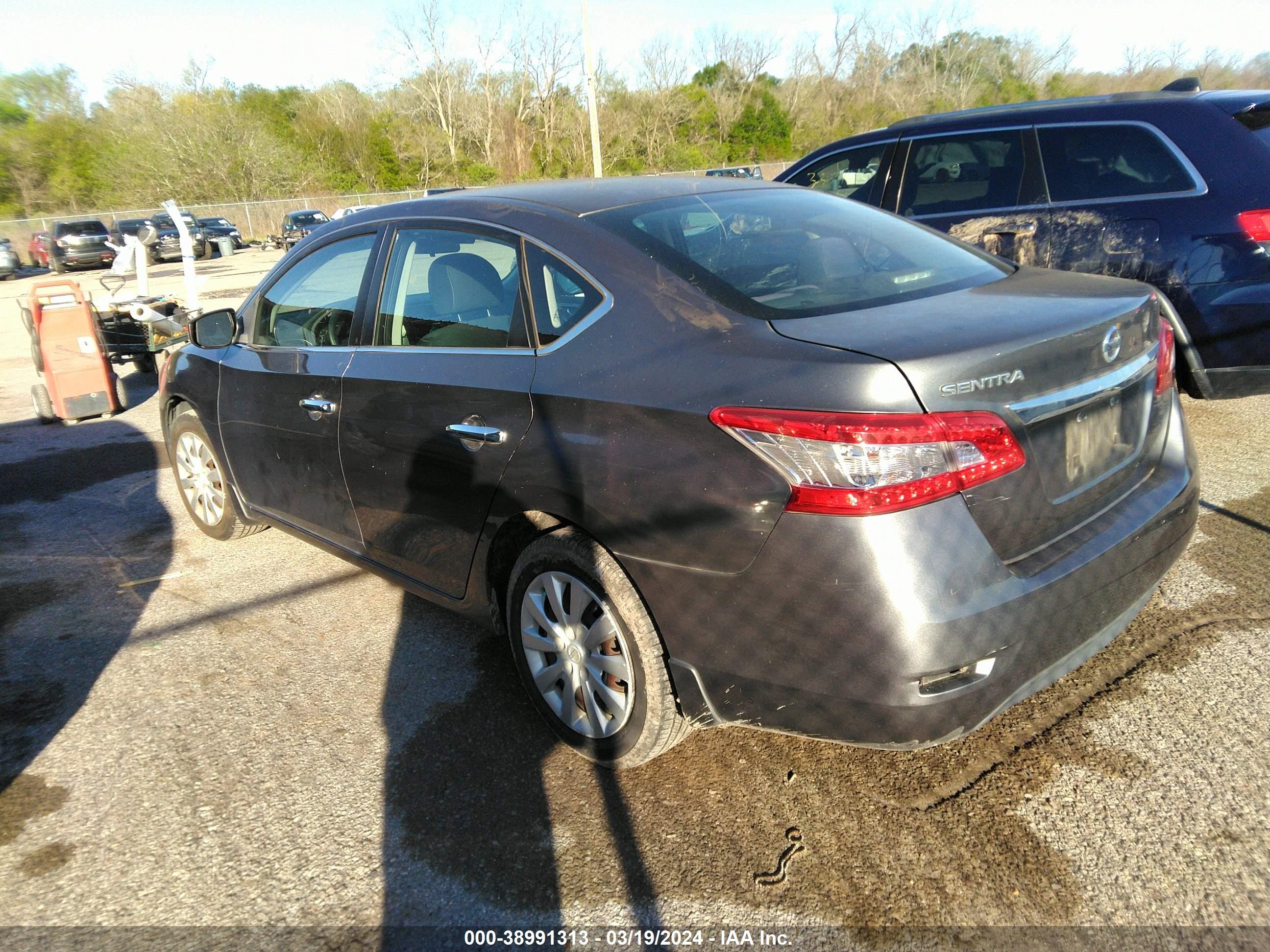 Photo 2 VIN: 3N1AB7AP9FY376930 - NISSAN SENTRA 