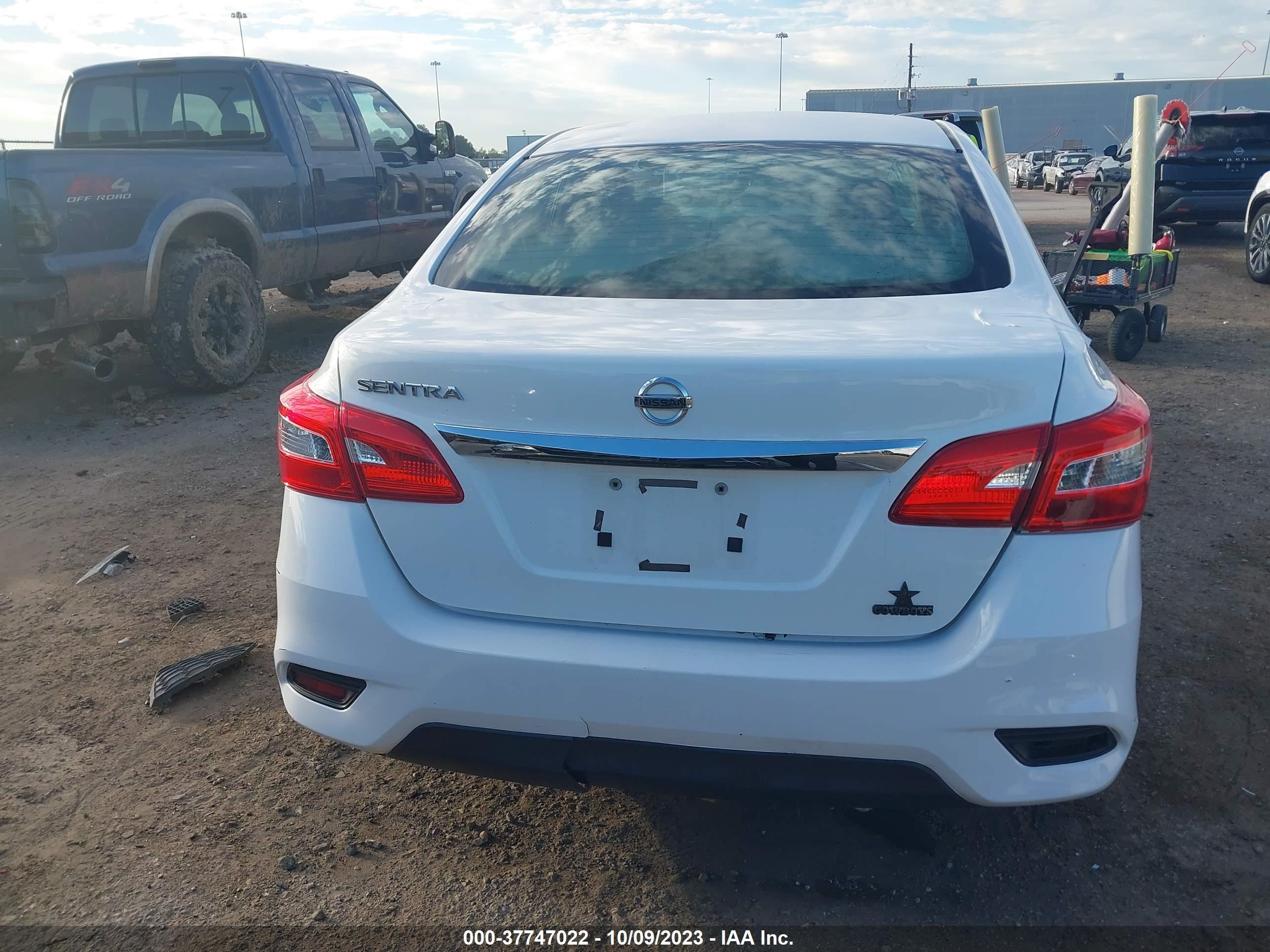 Photo 16 VIN: 3N1AB7AP9GY244915 - NISSAN SENTRA 