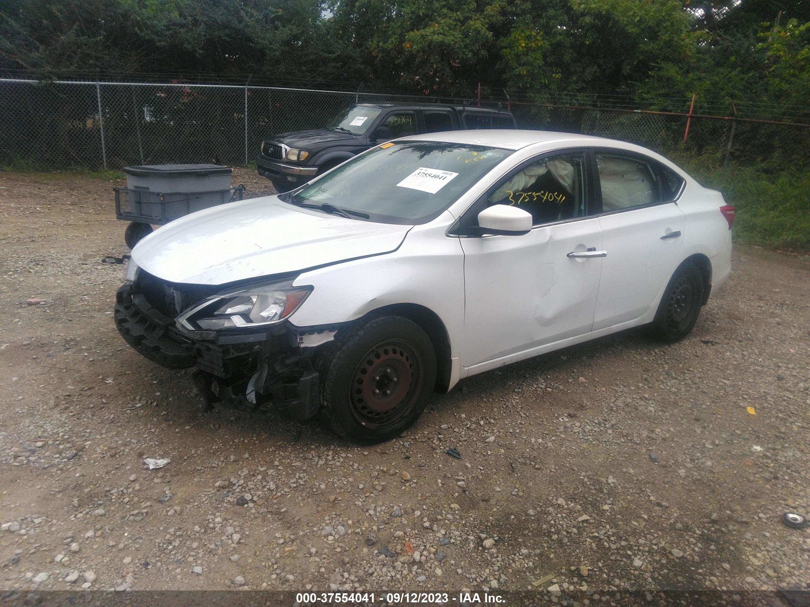 Photo 1 VIN: 3N1AB7AP9GY266400 - NISSAN SENTRA 