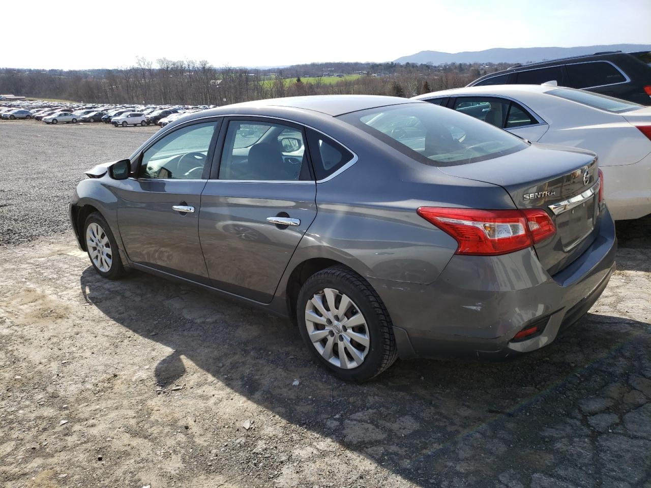 Photo 1 VIN: 3N1AB7AP9GY303817 - NISSAN SENTRA 