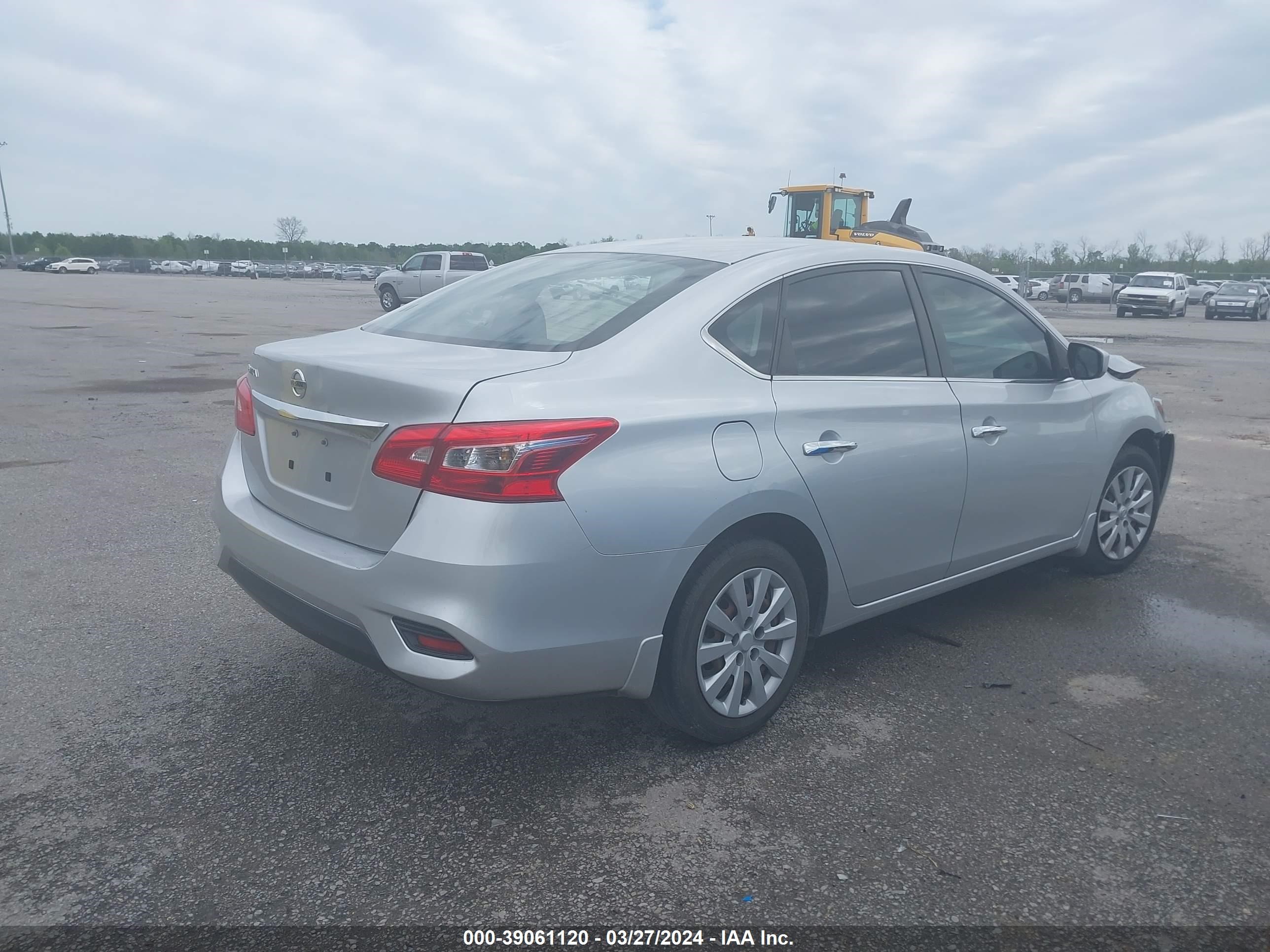 Photo 3 VIN: 3N1AB7AP9HY241353 - NISSAN SENTRA 