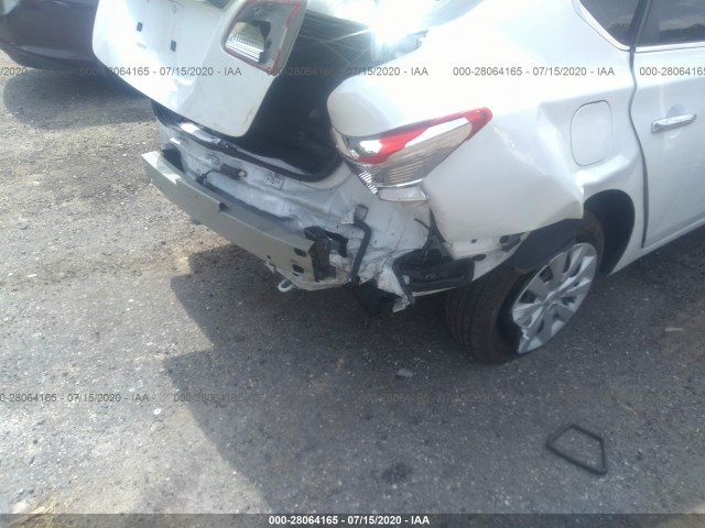 Photo 5 VIN: 3N1AB7AP9HY400050 - NISSAN SENTRA 