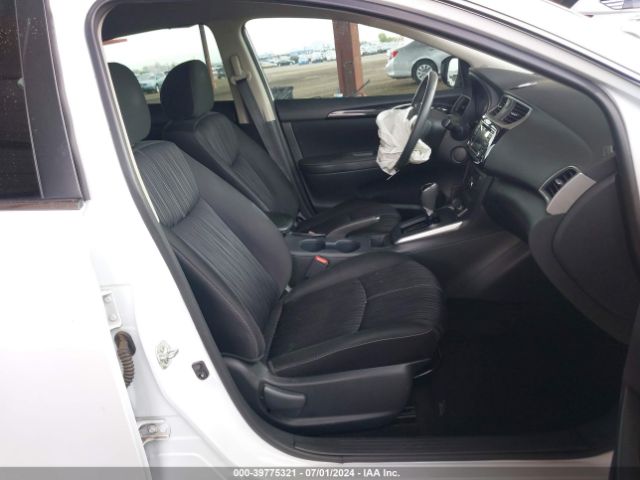 Photo 4 VIN: 3N1AB7AP9JY250592 - NISSAN SENTRA 