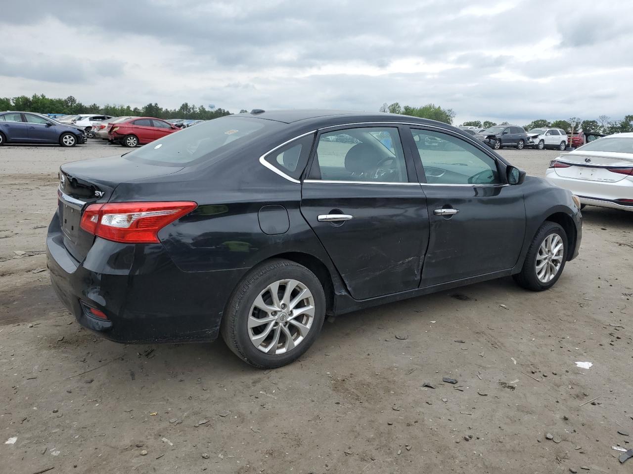 Photo 2 VIN: 3N1AB7AP9JY251645 - NISSAN SENTRA 