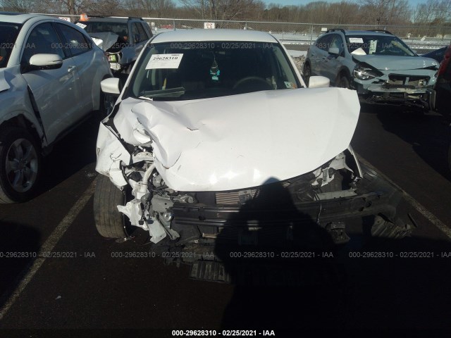 Photo 5 VIN: 3N1AB7AP9JY301637 - NISSAN SENTRA 