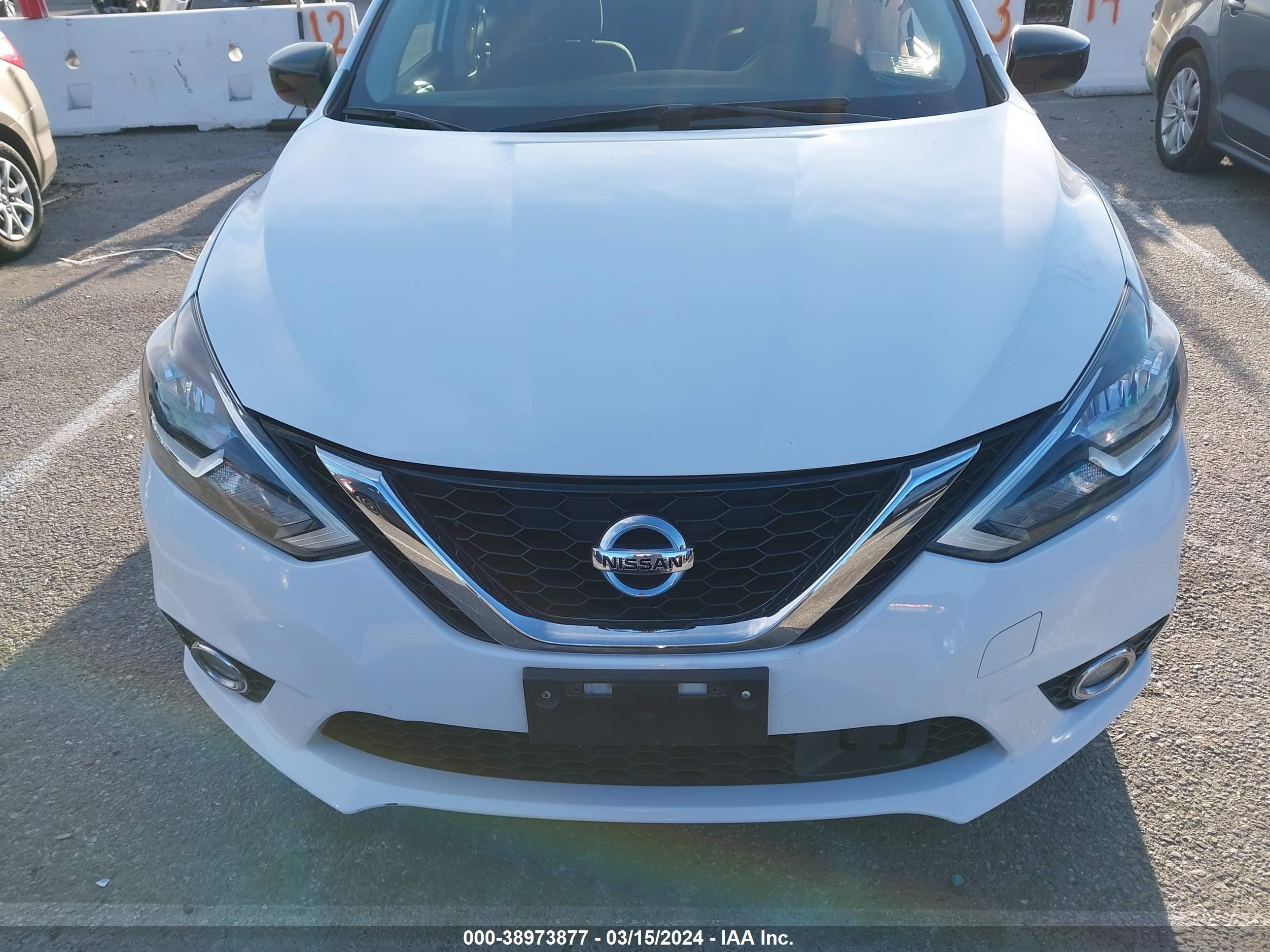 Photo 11 VIN: 3N1AB7AP9JY306899 - NISSAN SENTRA 