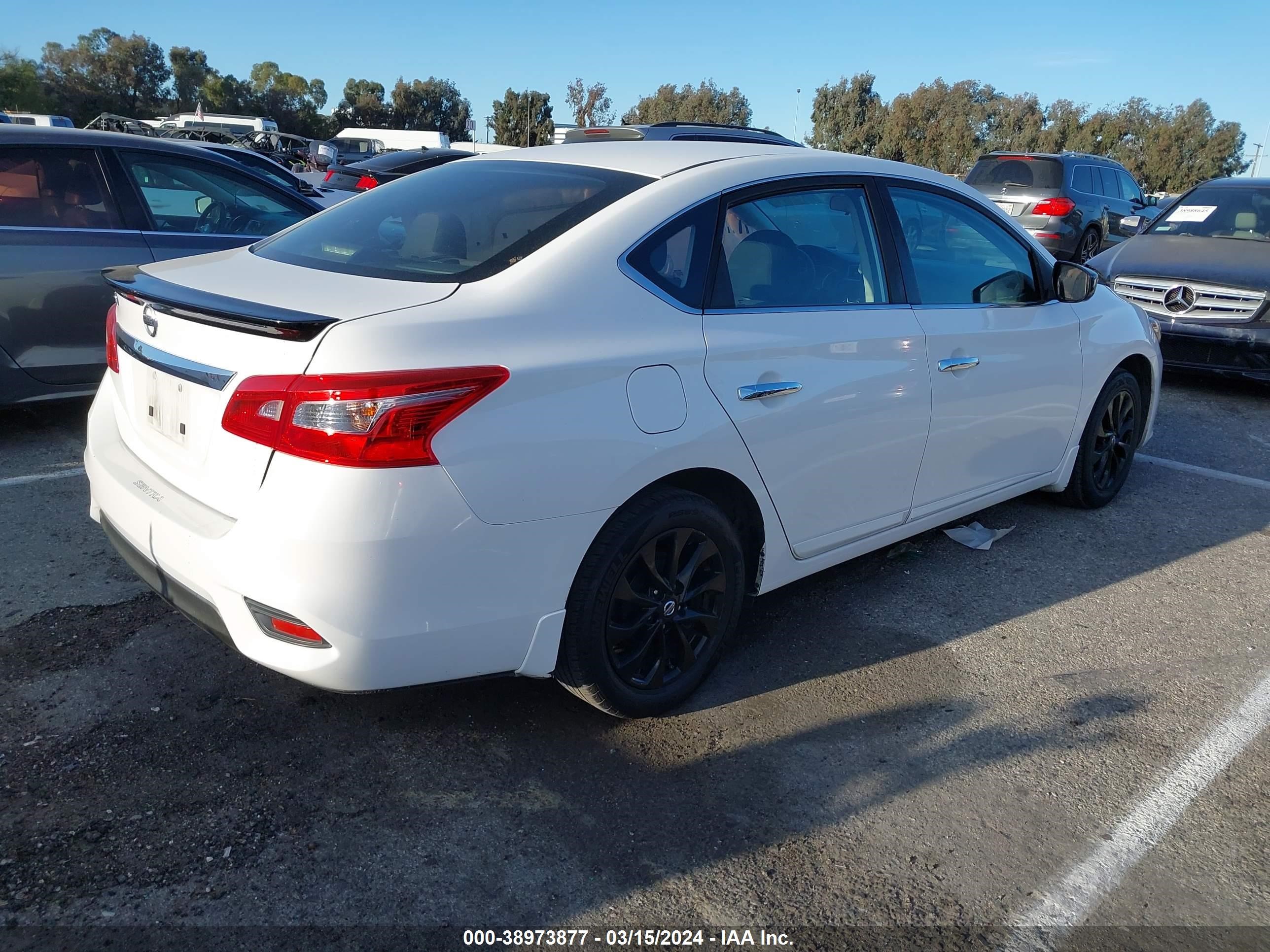 Photo 3 VIN: 3N1AB7AP9JY306899 - NISSAN SENTRA 