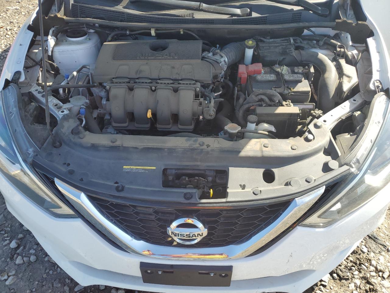 Photo 10 VIN: 3N1AB7AP9JY337490 - NISSAN SENTRA 