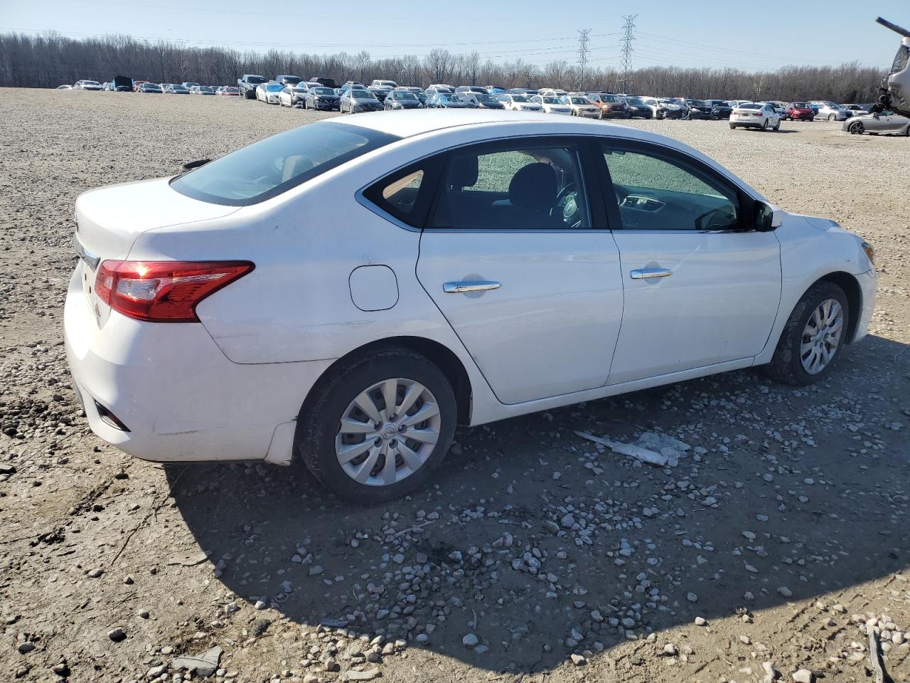 Photo 2 VIN: 3N1AB7AP9JY337490 - NISSAN SENTRA 