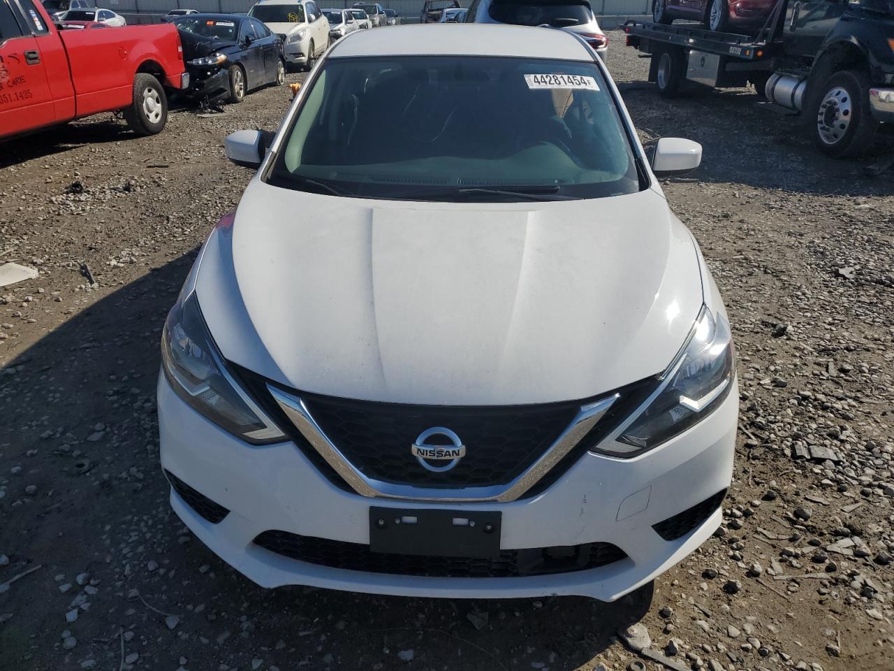 Photo 4 VIN: 3N1AB7AP9JY337490 - NISSAN SENTRA 