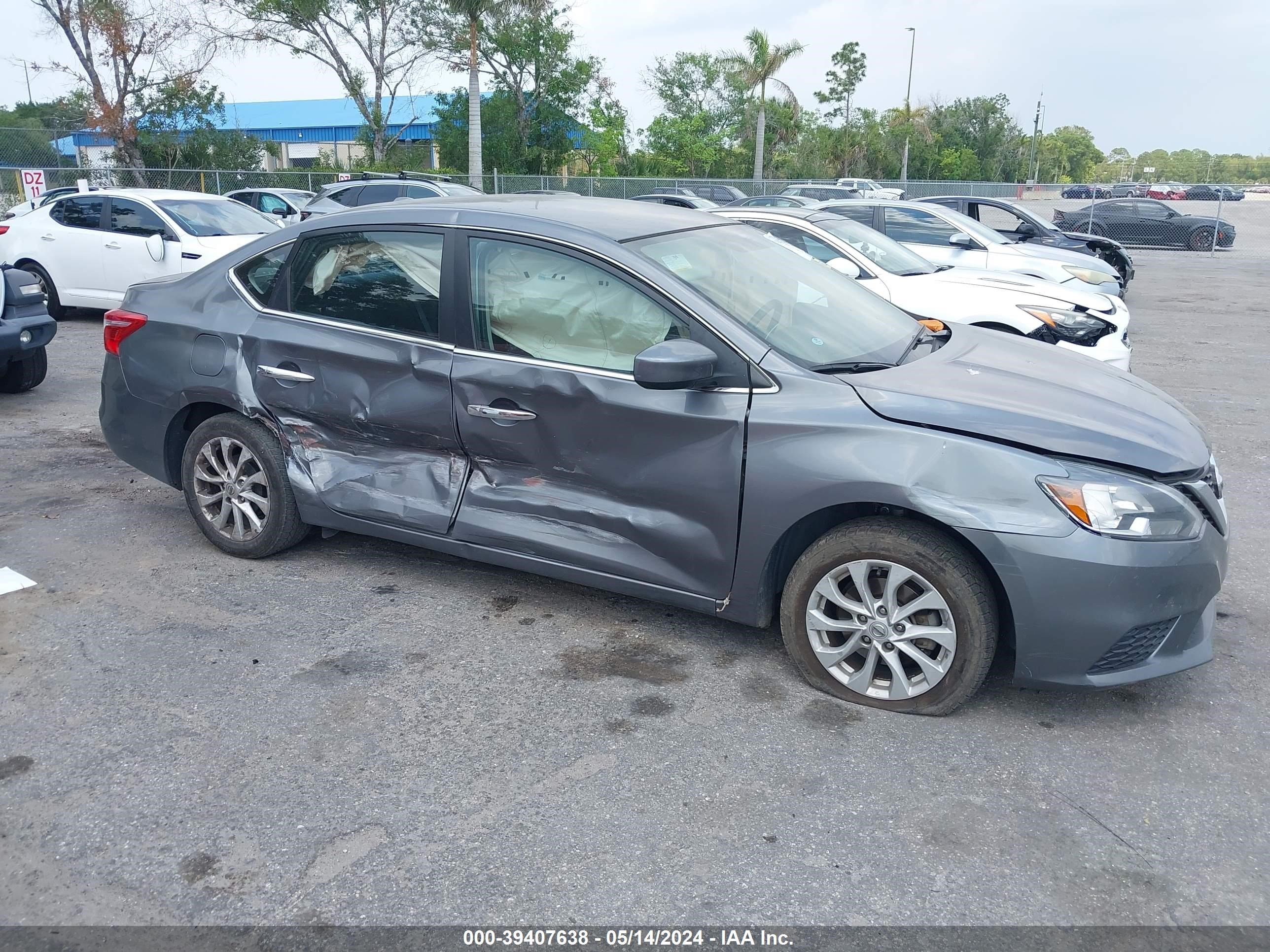 Photo 5 VIN: 3N1AB7AP9KL624889 - NISSAN SENTRA 