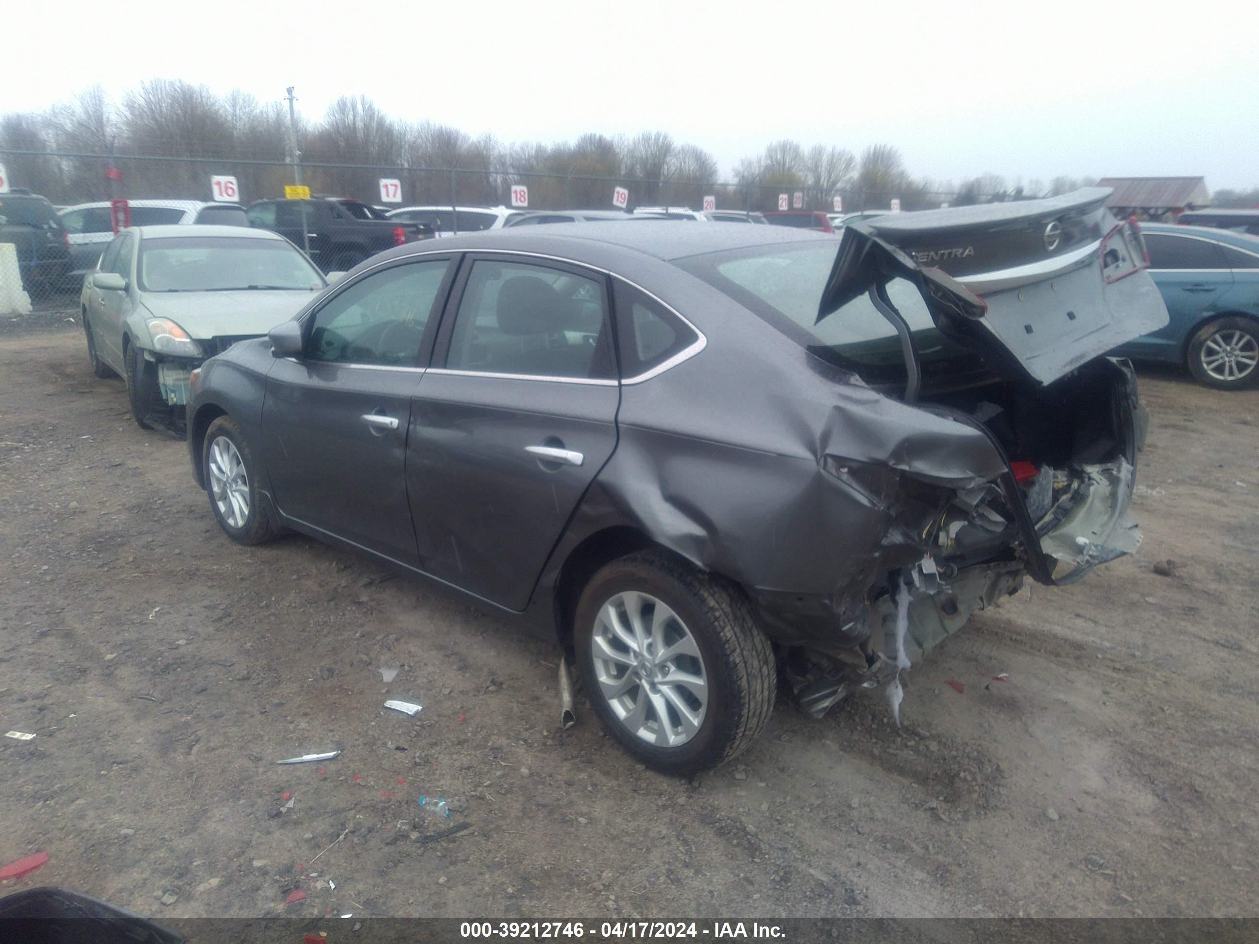 Photo 2 VIN: 3N1AB7AP9KY203984 - NISSAN SENTRA 