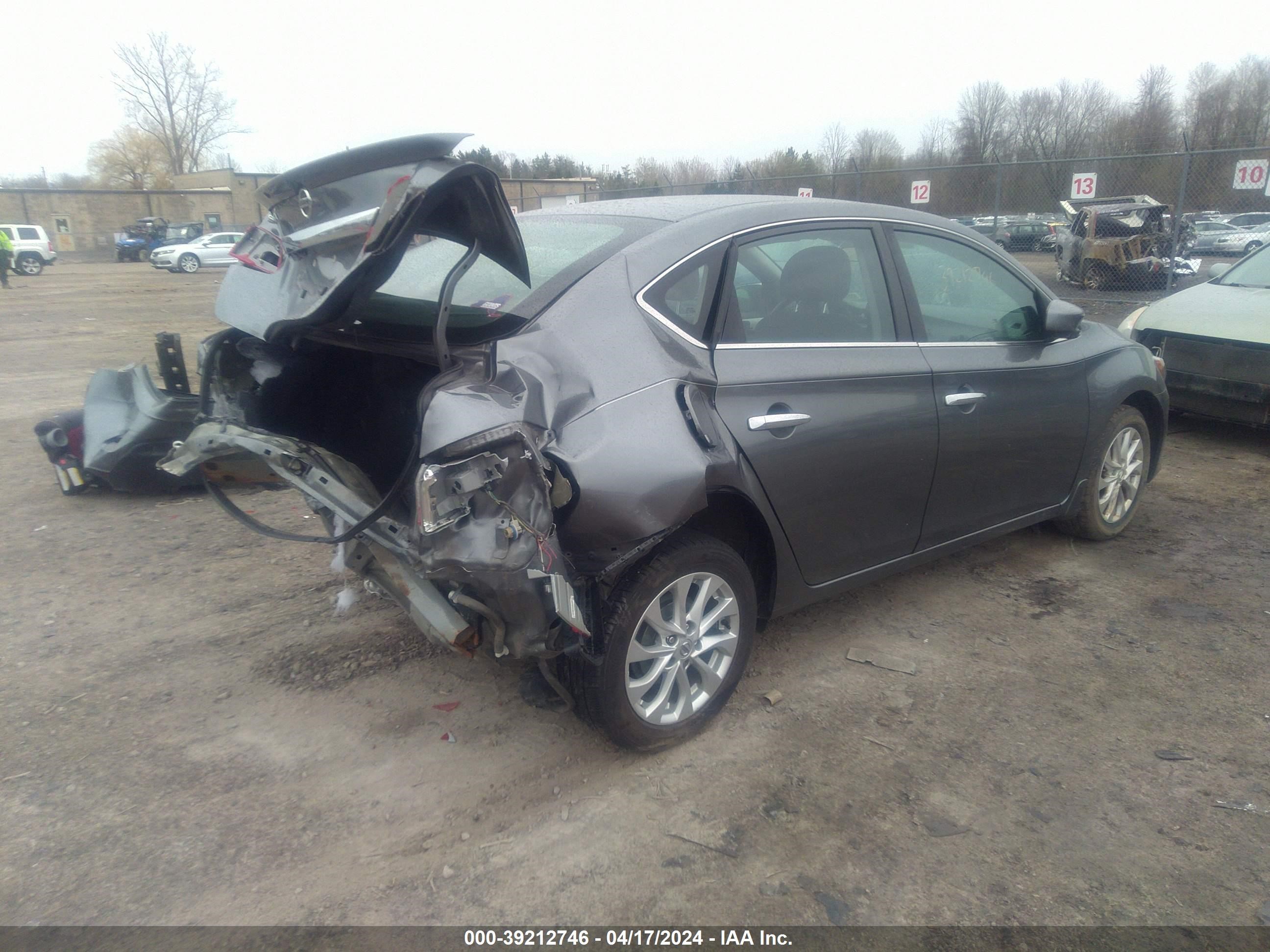 Photo 3 VIN: 3N1AB7AP9KY203984 - NISSAN SENTRA 