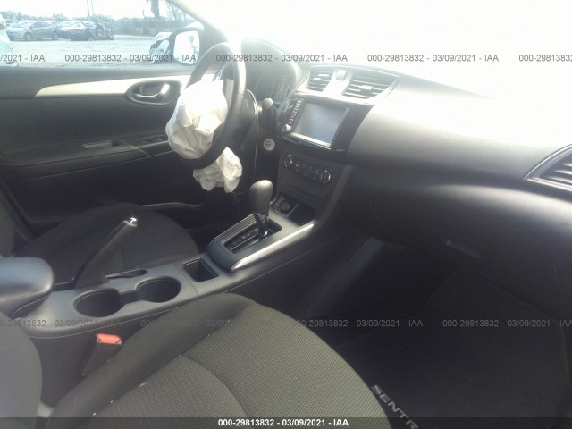 Photo 4 VIN: 3N1AB7AP9KY272030 - NISSAN SENTRA 