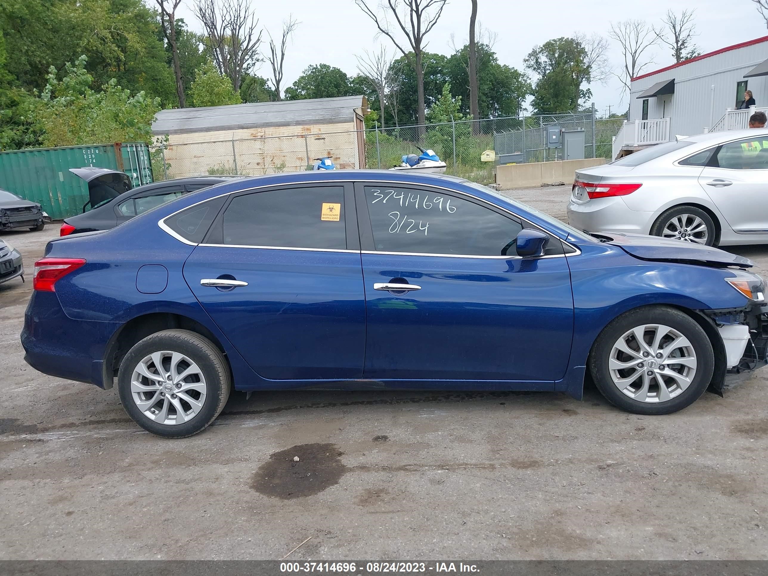 Photo 11 VIN: 3N1AB7AP9KY273145 - NISSAN SENTRA 