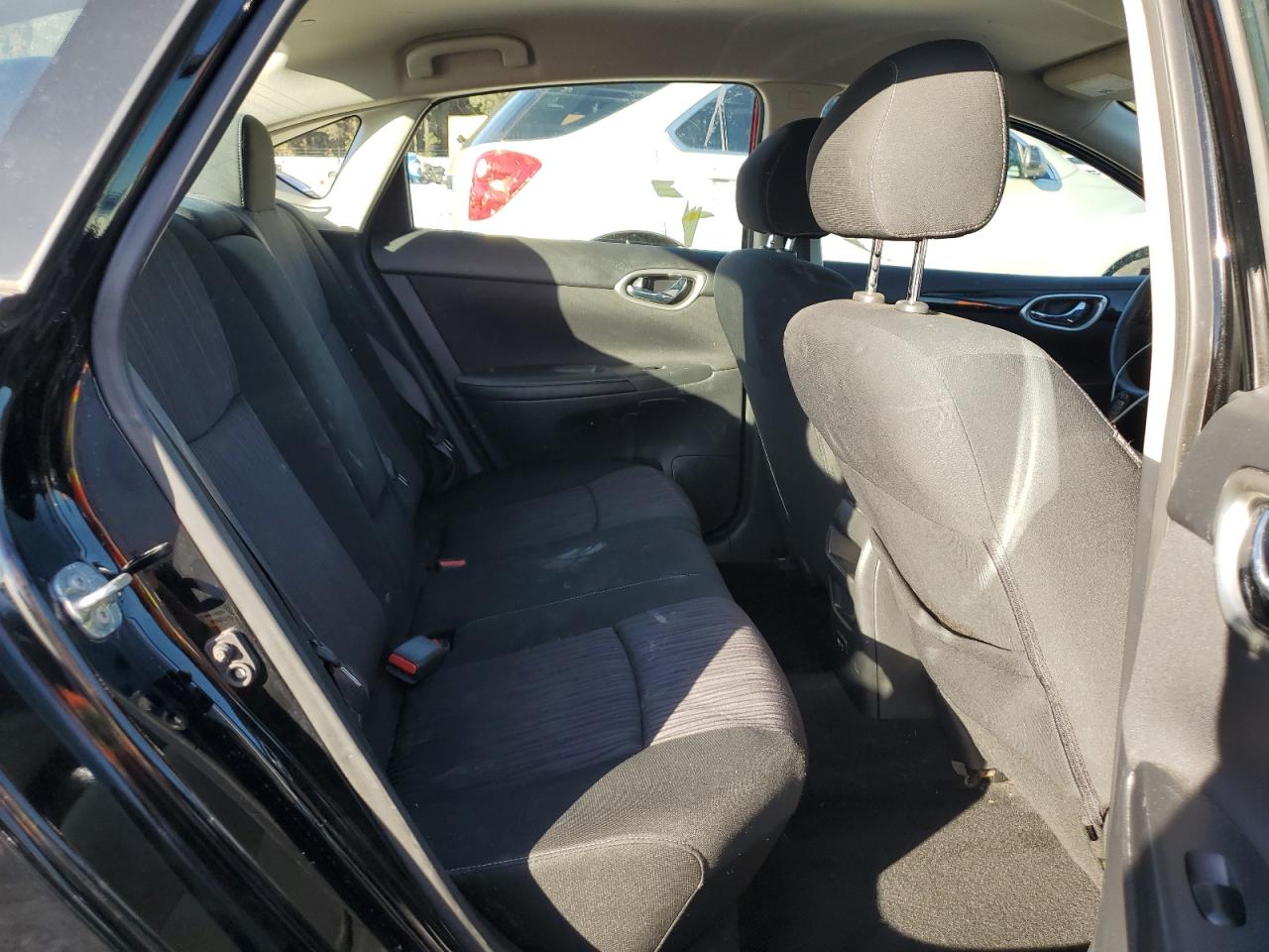 Photo 9 VIN: 3N1AB7AP9KY416465 - NISSAN SENTRA 