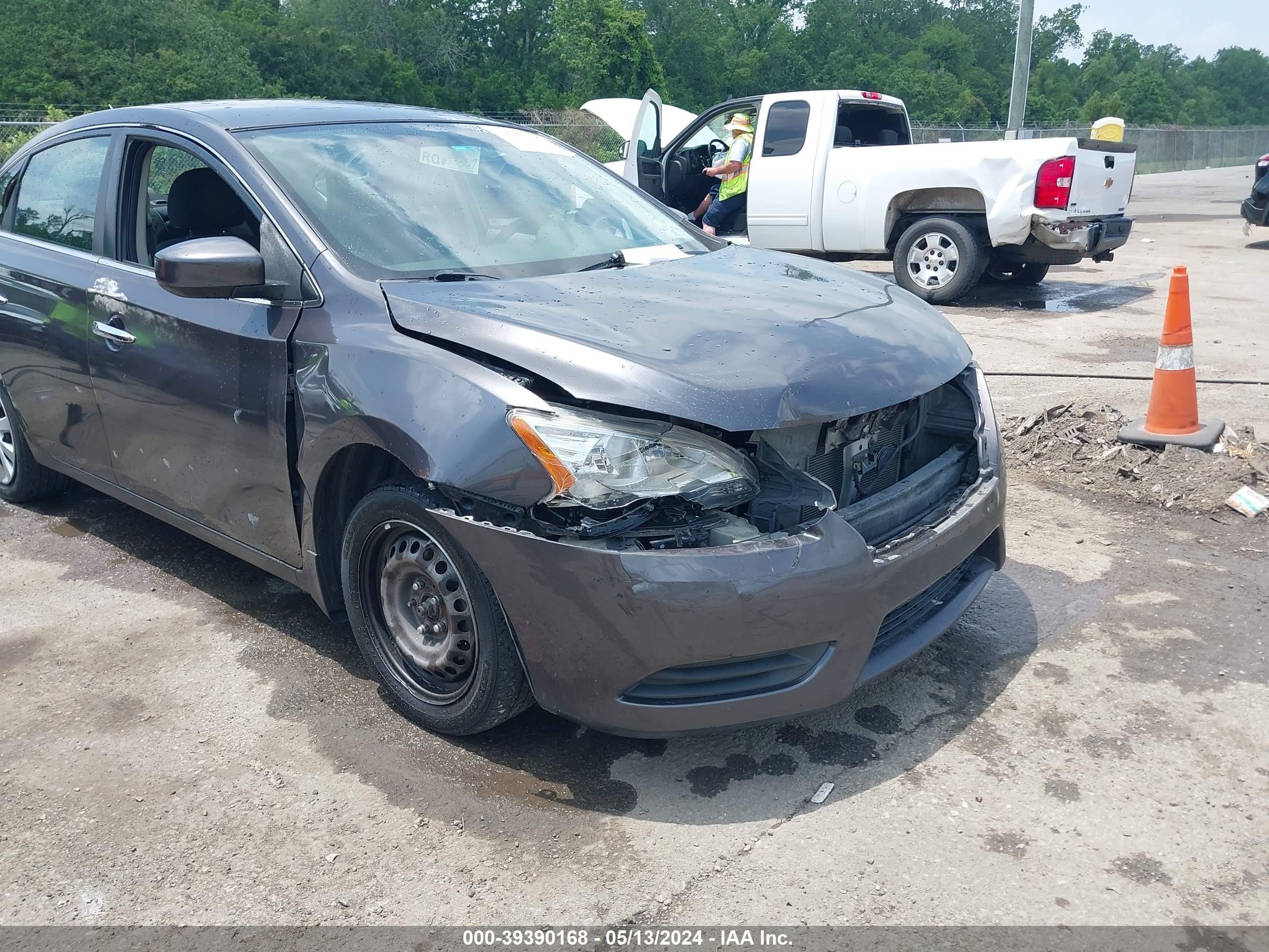 Photo 5 VIN: 3N1AB7APXEY312443 - NISSAN SENTRA 