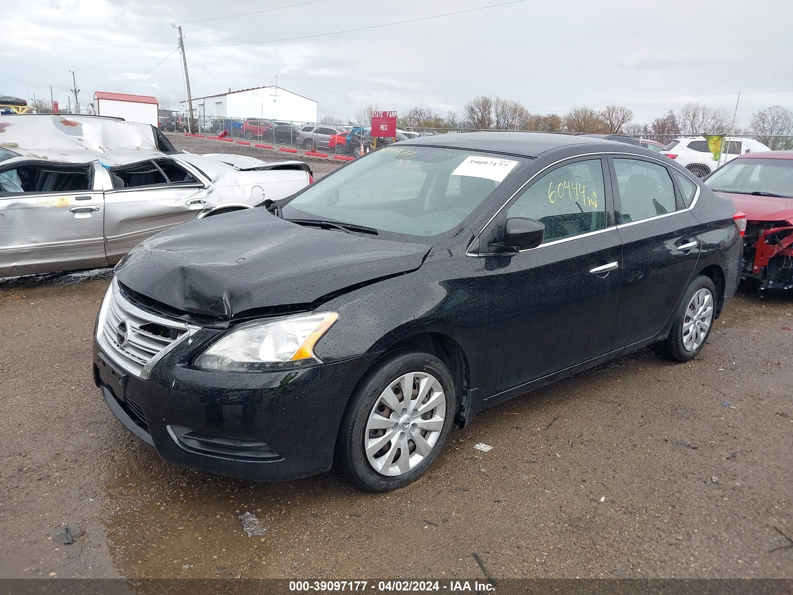 Photo 1 VIN: 3N1AB7APXFY261477 - NISSAN SENTRA 