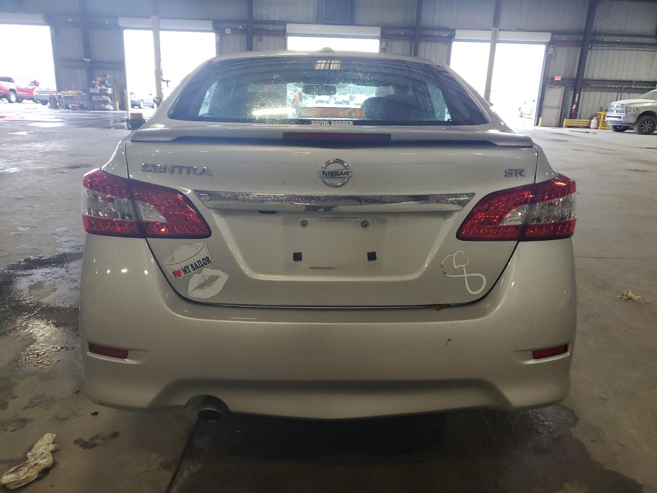 Photo 5 VIN: 3N1AB7APXFY336081 - NISSAN SENTRA 