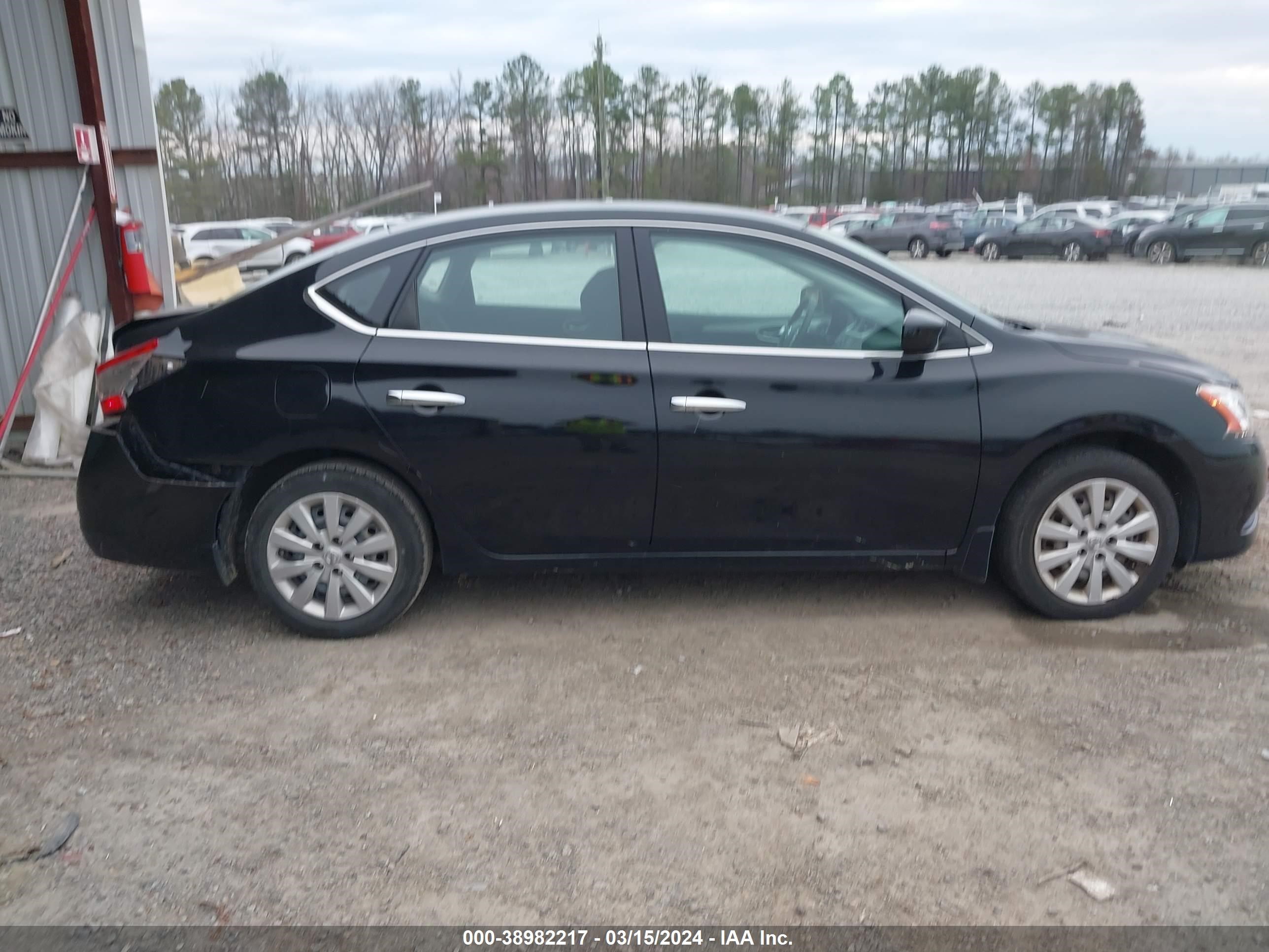 Photo 12 VIN: 3N1AB7APXFY340552 - NISSAN SENTRA 