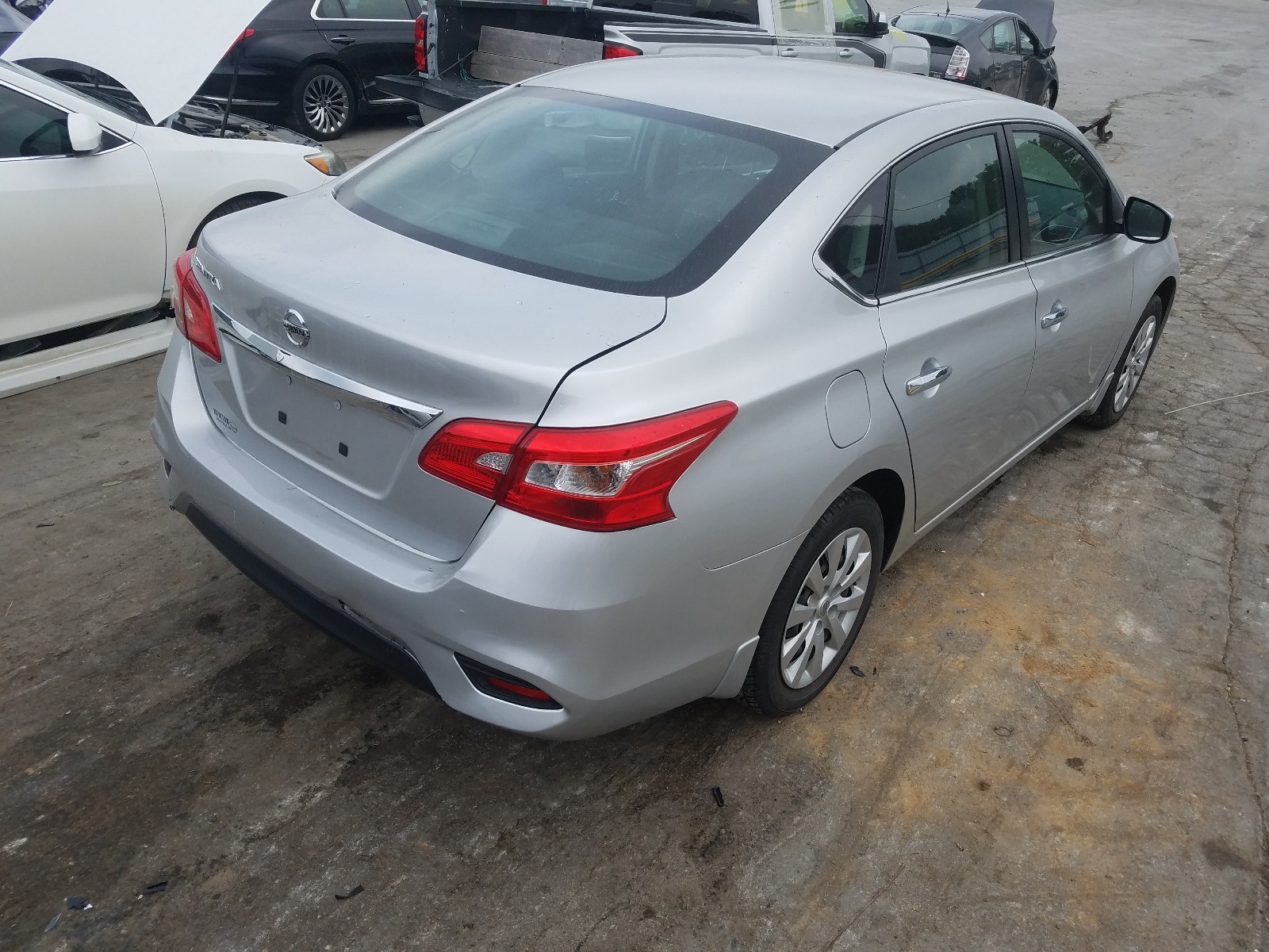 Photo 3 VIN: 3N1AB7APXGY211812 - NISSAN SENTRA S 