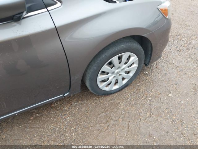 Photo 5 VIN: 3N1AB7APXGY240436 - NISSAN SENTRA 