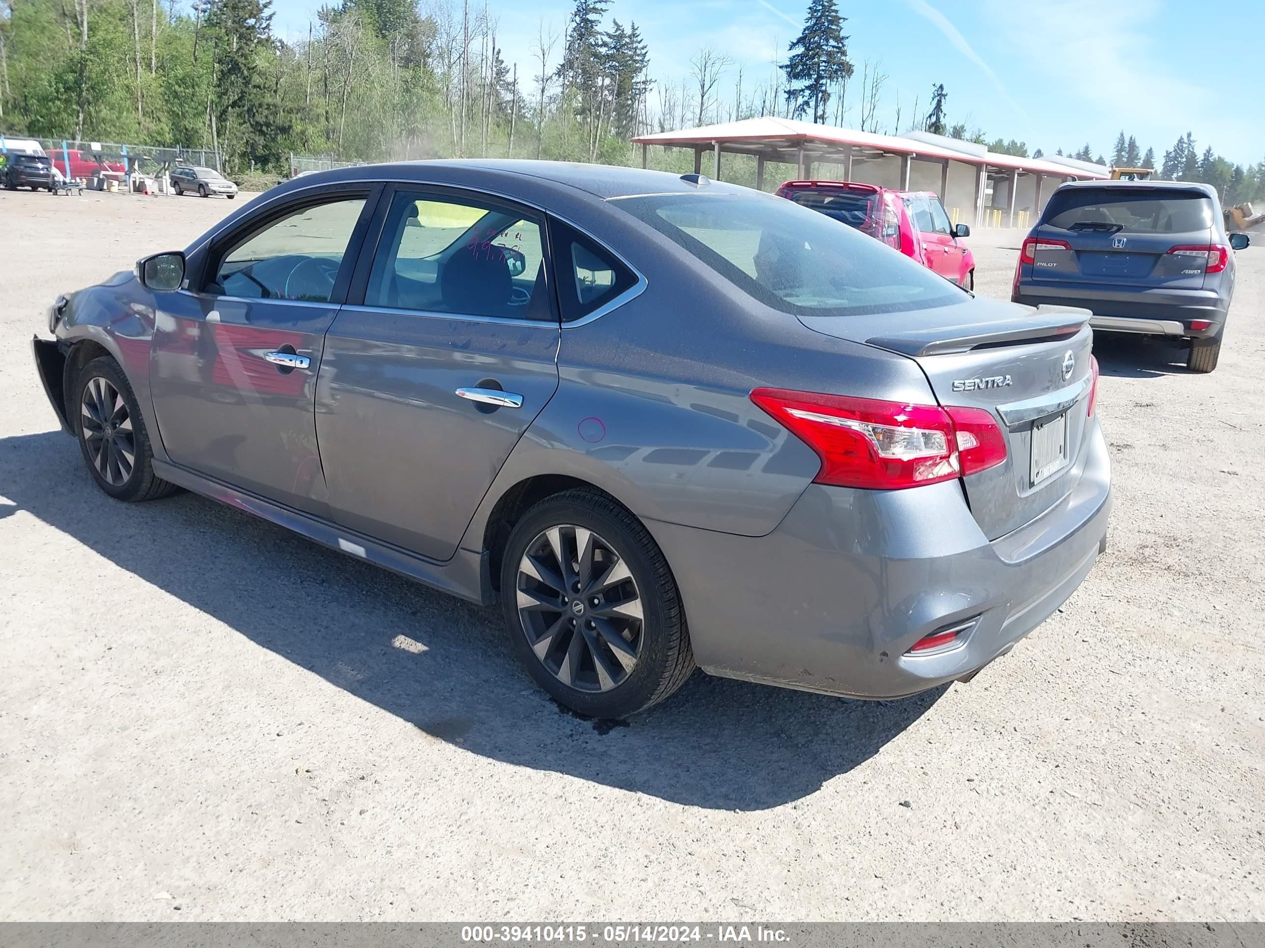 Photo 2 VIN: 3N1AB7APXGY318469 - NISSAN SENTRA 