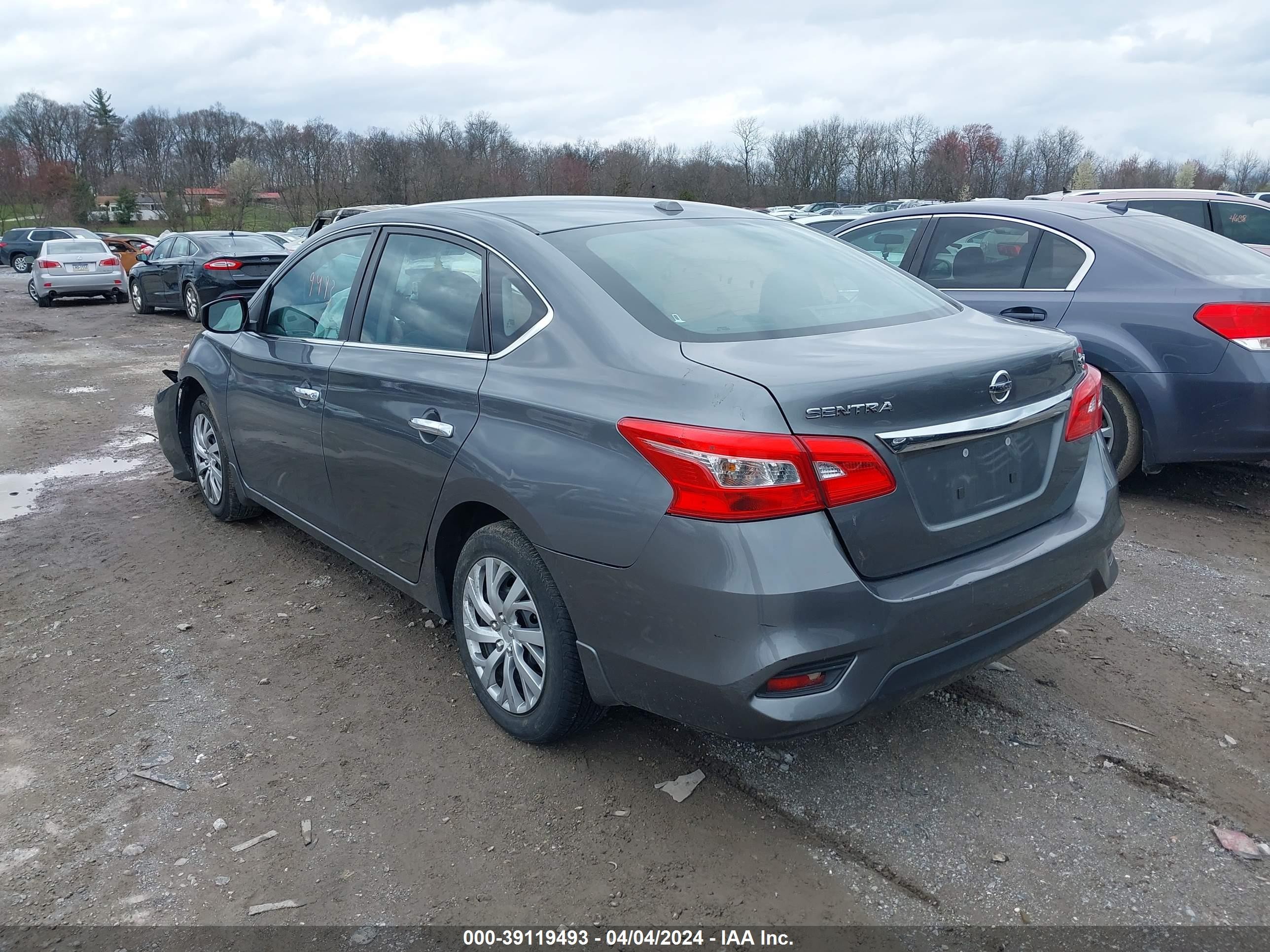 Photo 2 VIN: 3N1AB7APXHL710365 - NISSAN SENTRA 