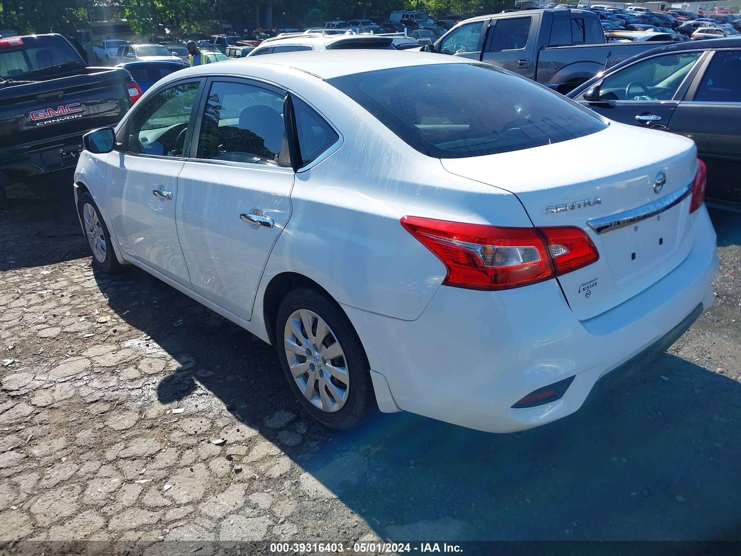 Photo 2 VIN: 3N1AB7APXHY204117 - NISSAN SENTRA 