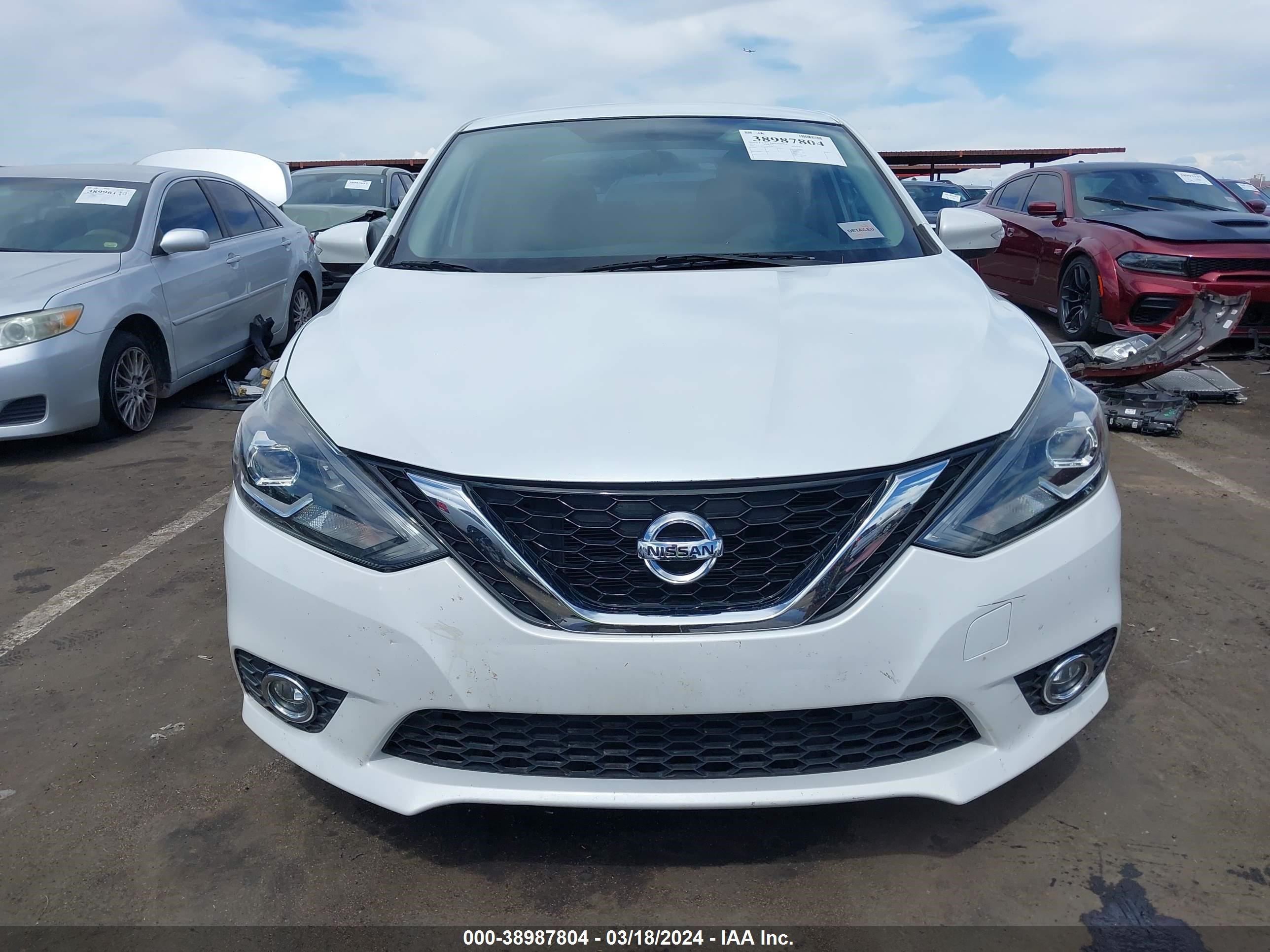 Photo 12 VIN: 3N1AB7APXHY209723 - NISSAN SENTRA 