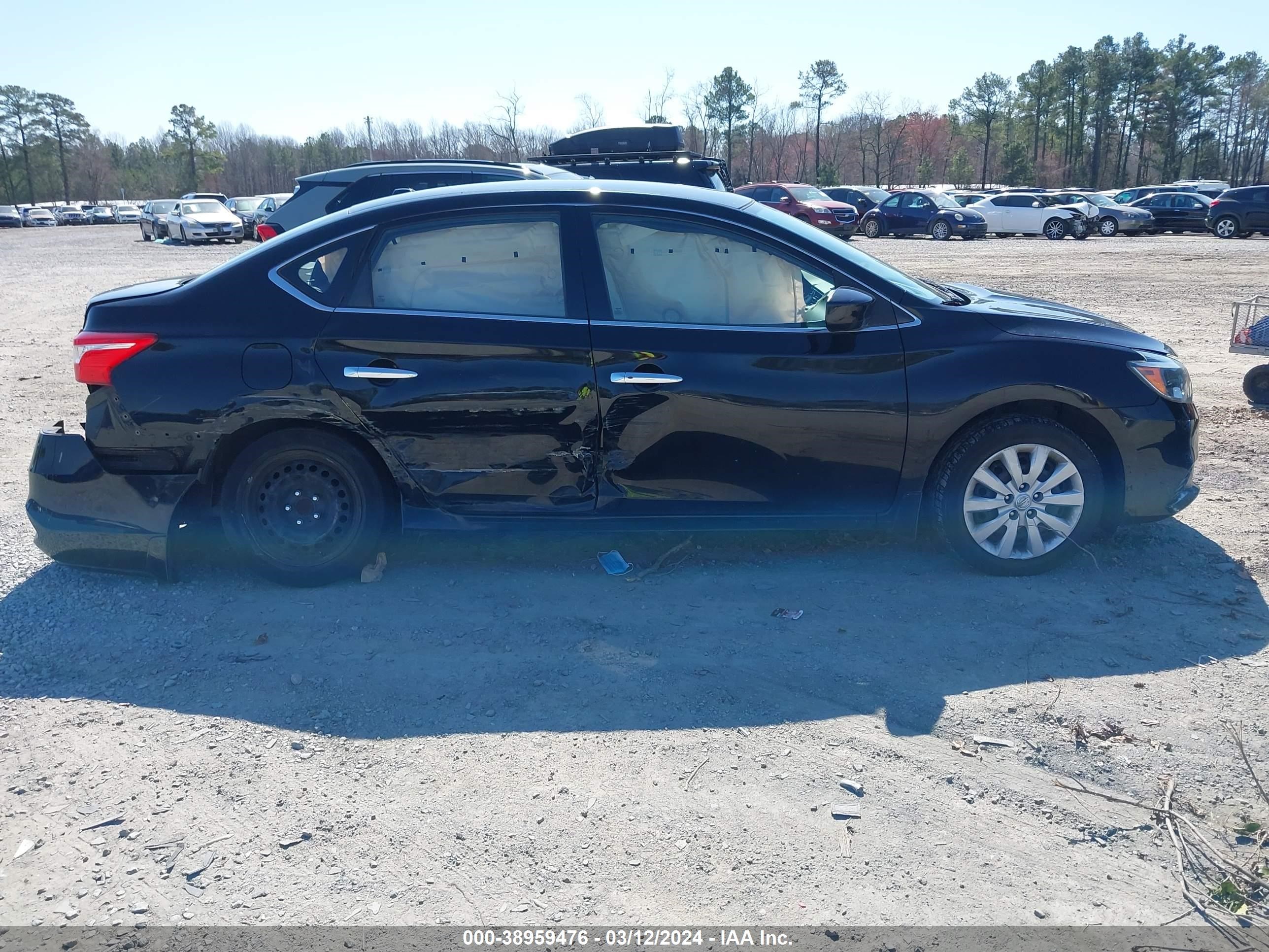 Photo 12 VIN: 3N1AB7APXHY211343 - NISSAN SENTRA 